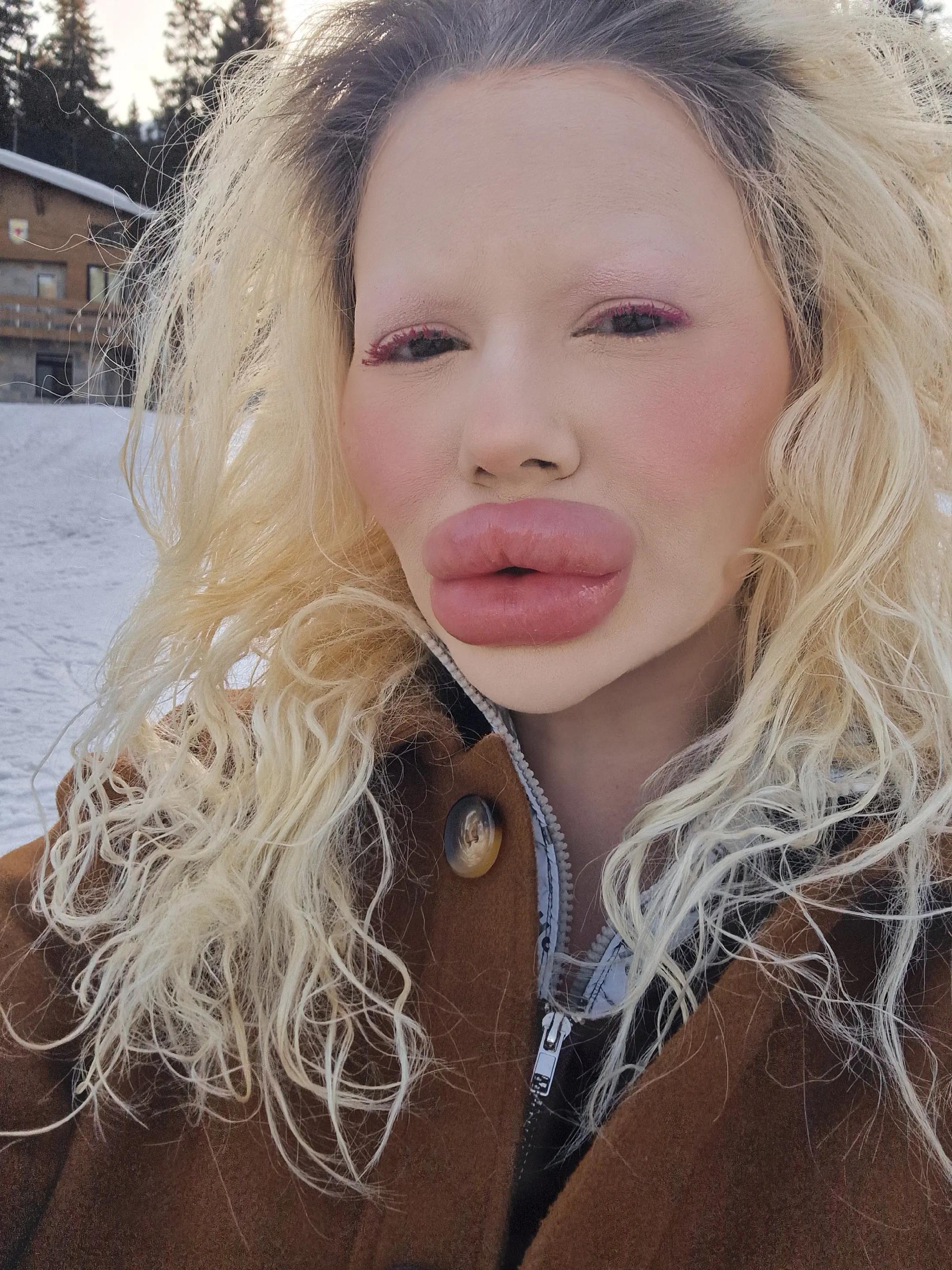 @ANDREA BGBARBIE