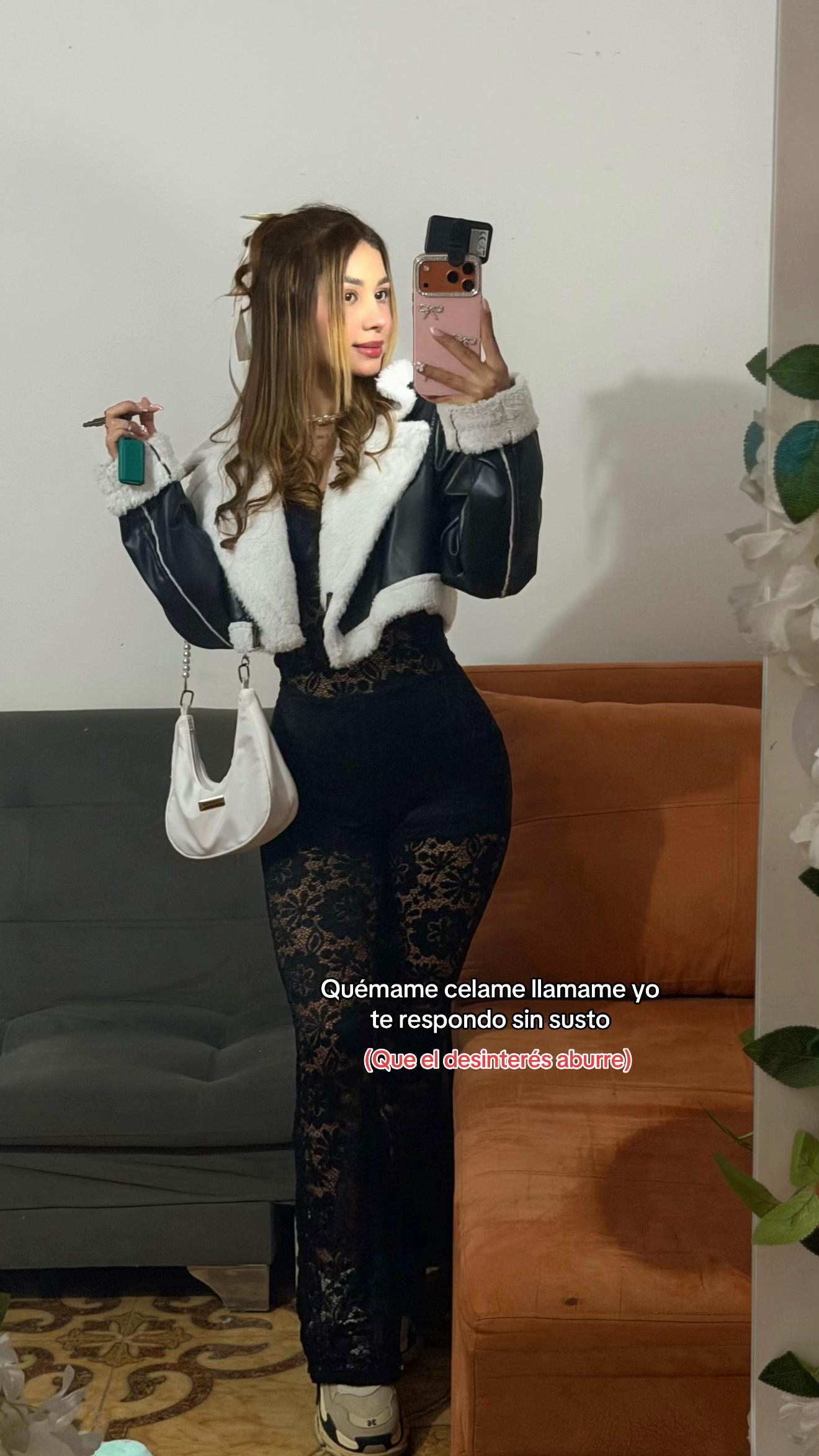 @Jessie Álvarez