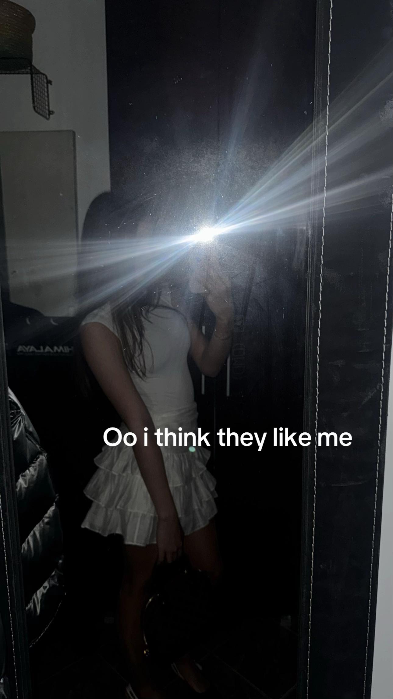 @🫒ia