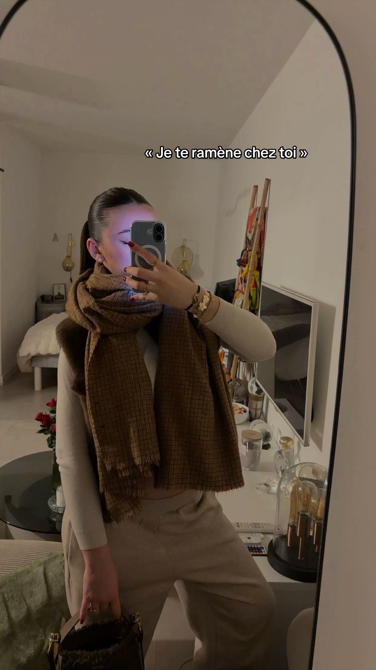 @𝐀𝐧𝐚𝐞𝐥𝐥𝐞
