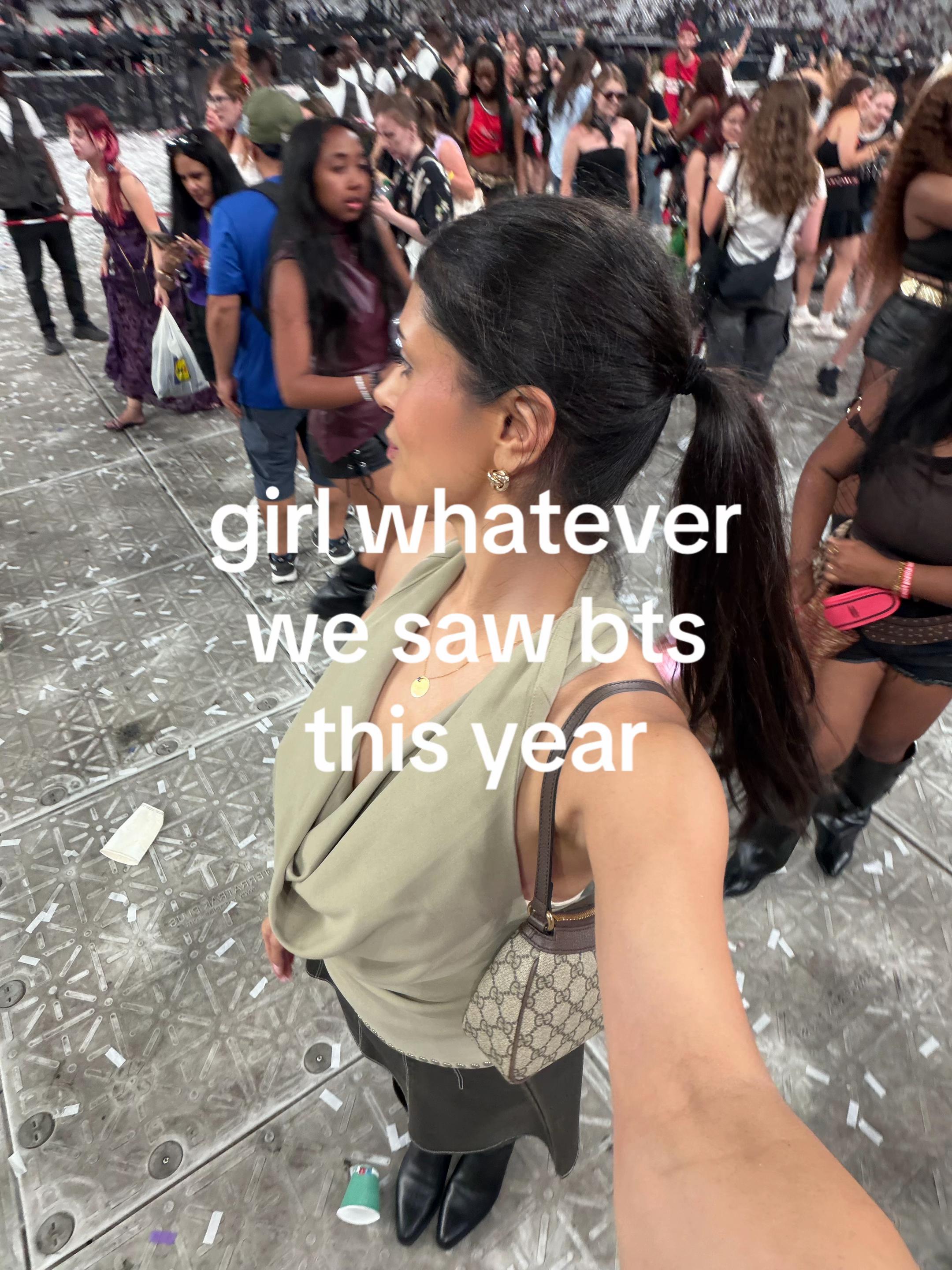 @<3