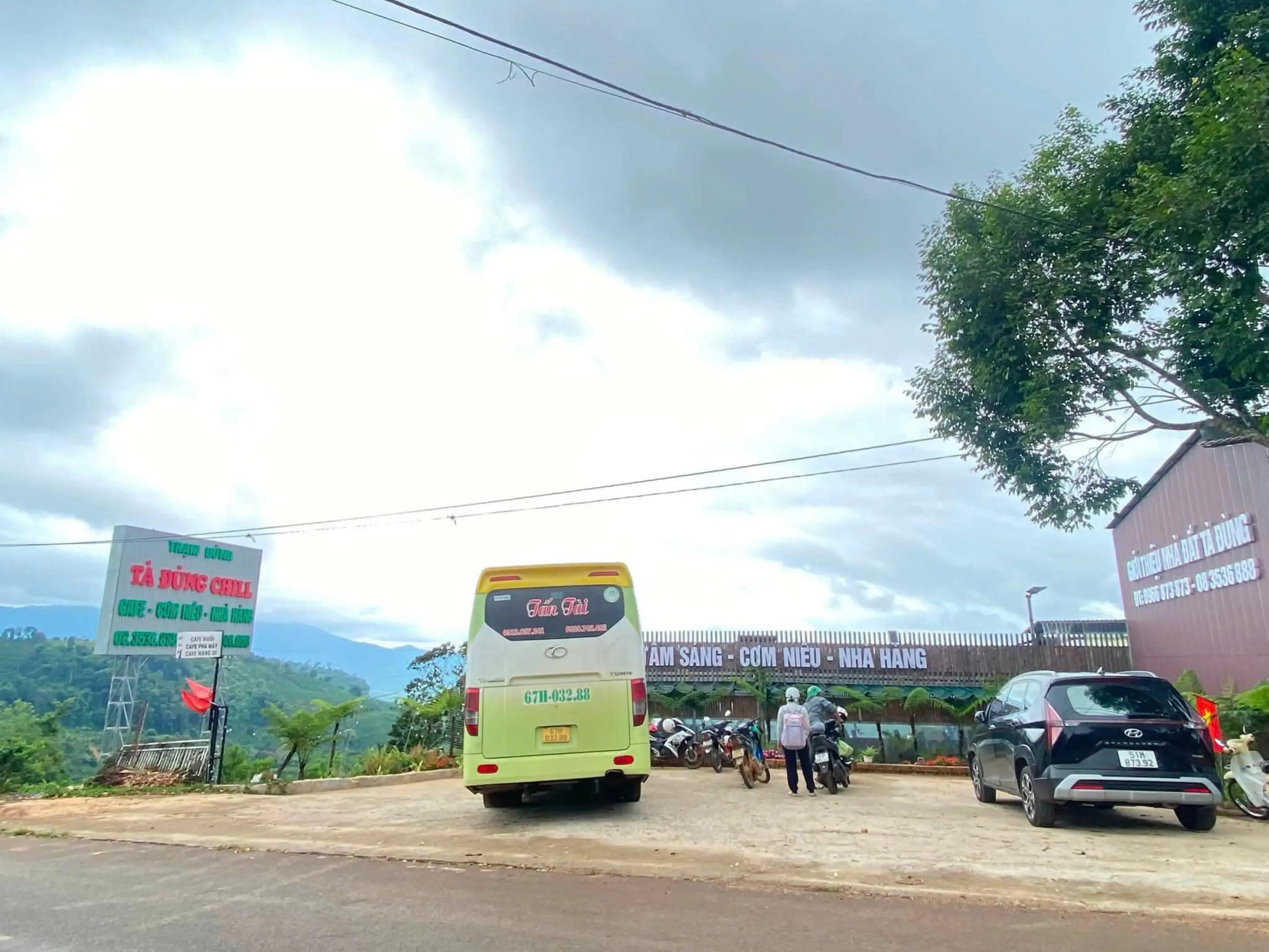 @Nhà Xe Tấn Tài An Giang
