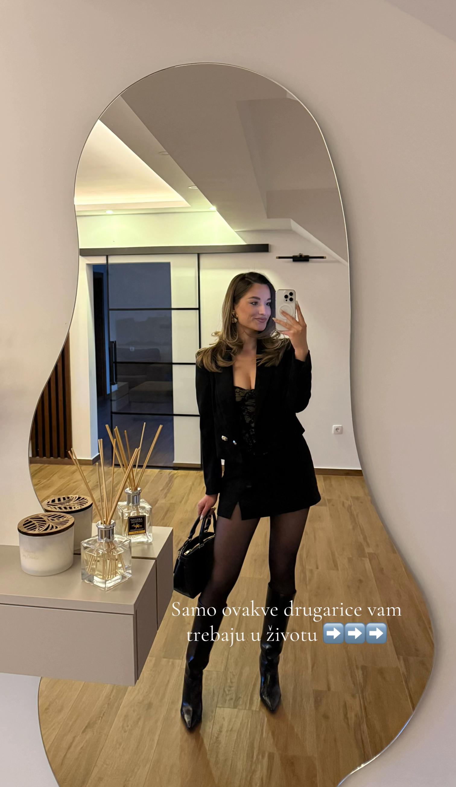 @andjelaakresovic