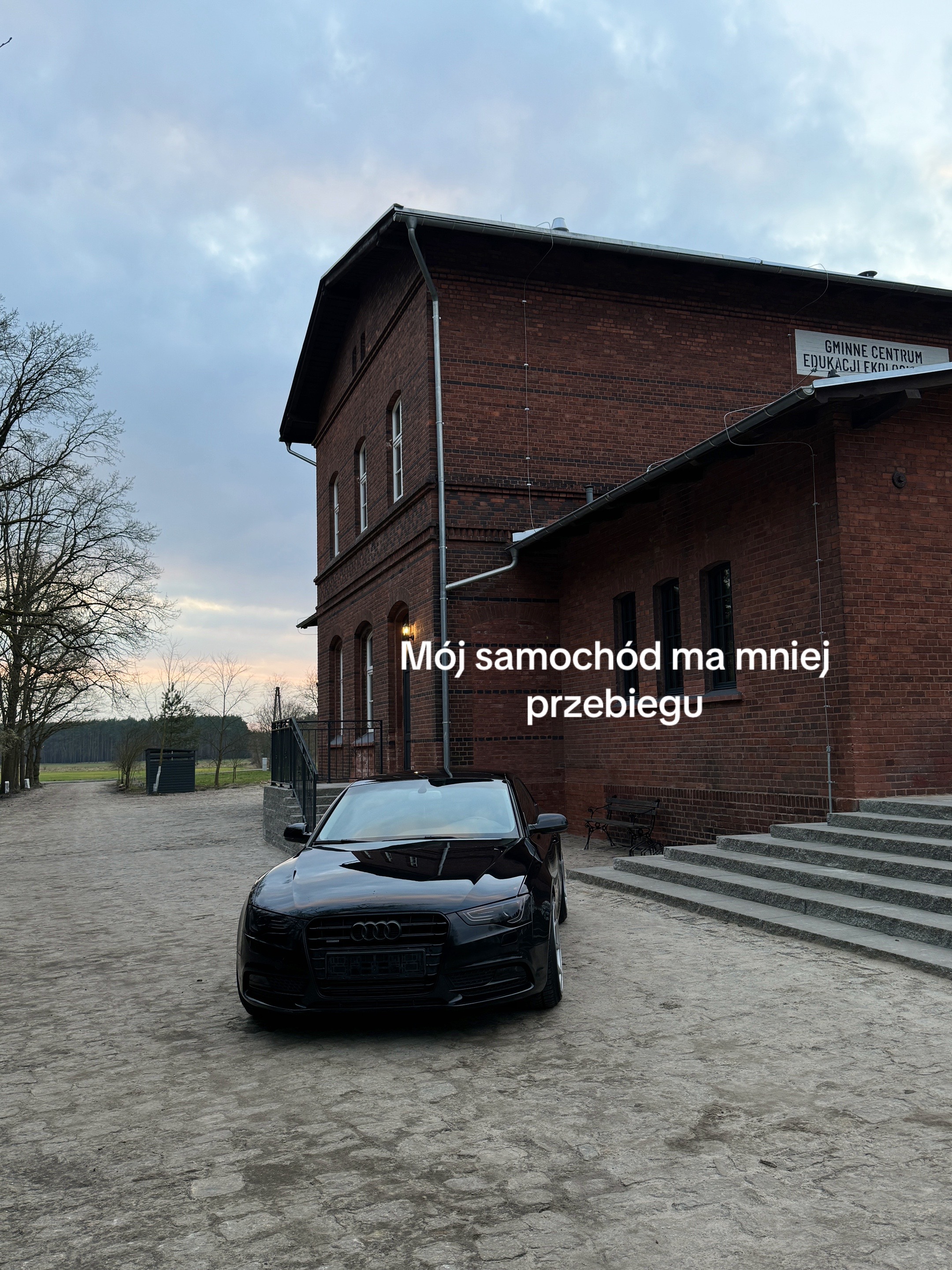 @blackcar_a5