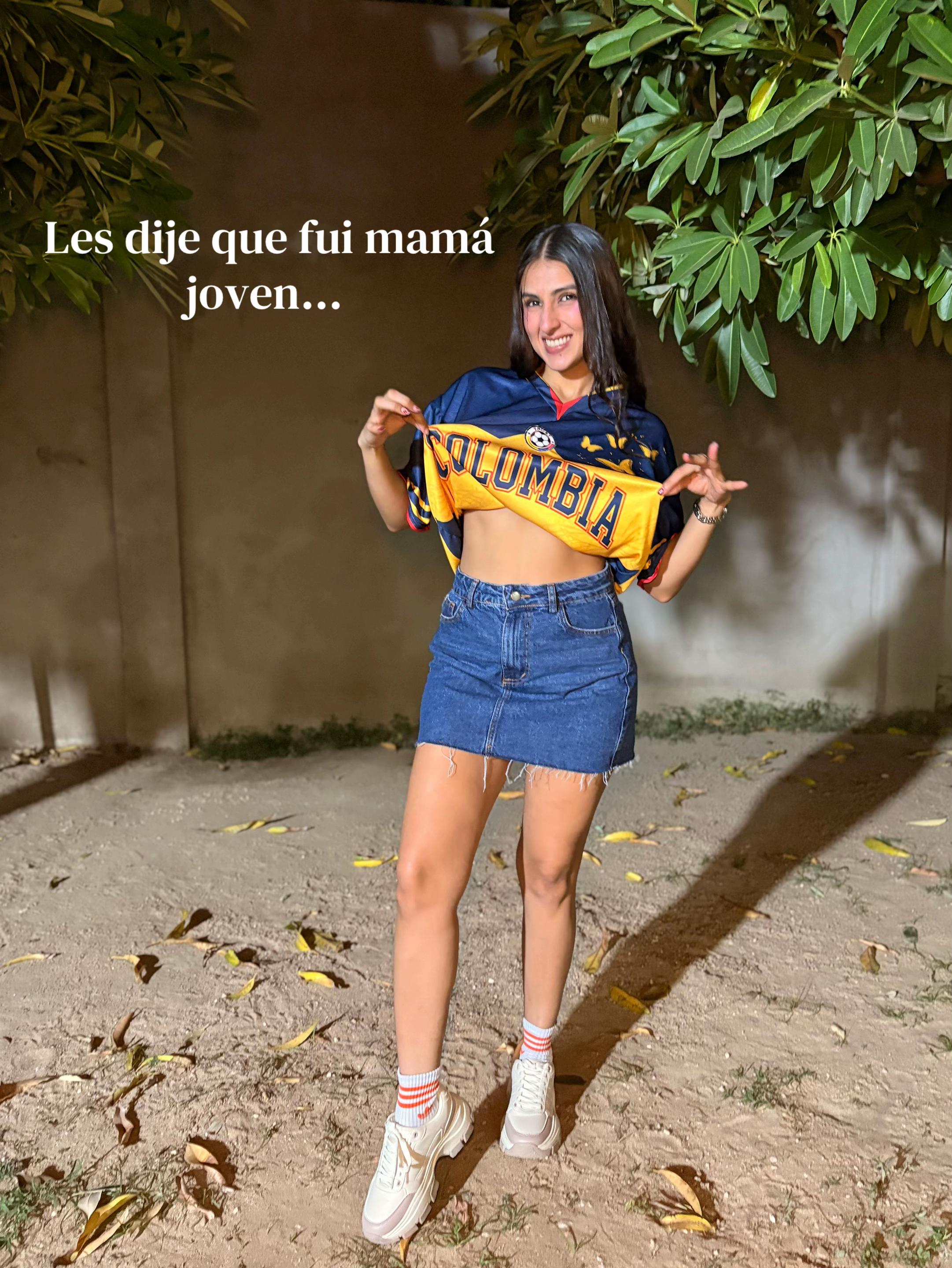 @angelicamrr27 / UGC