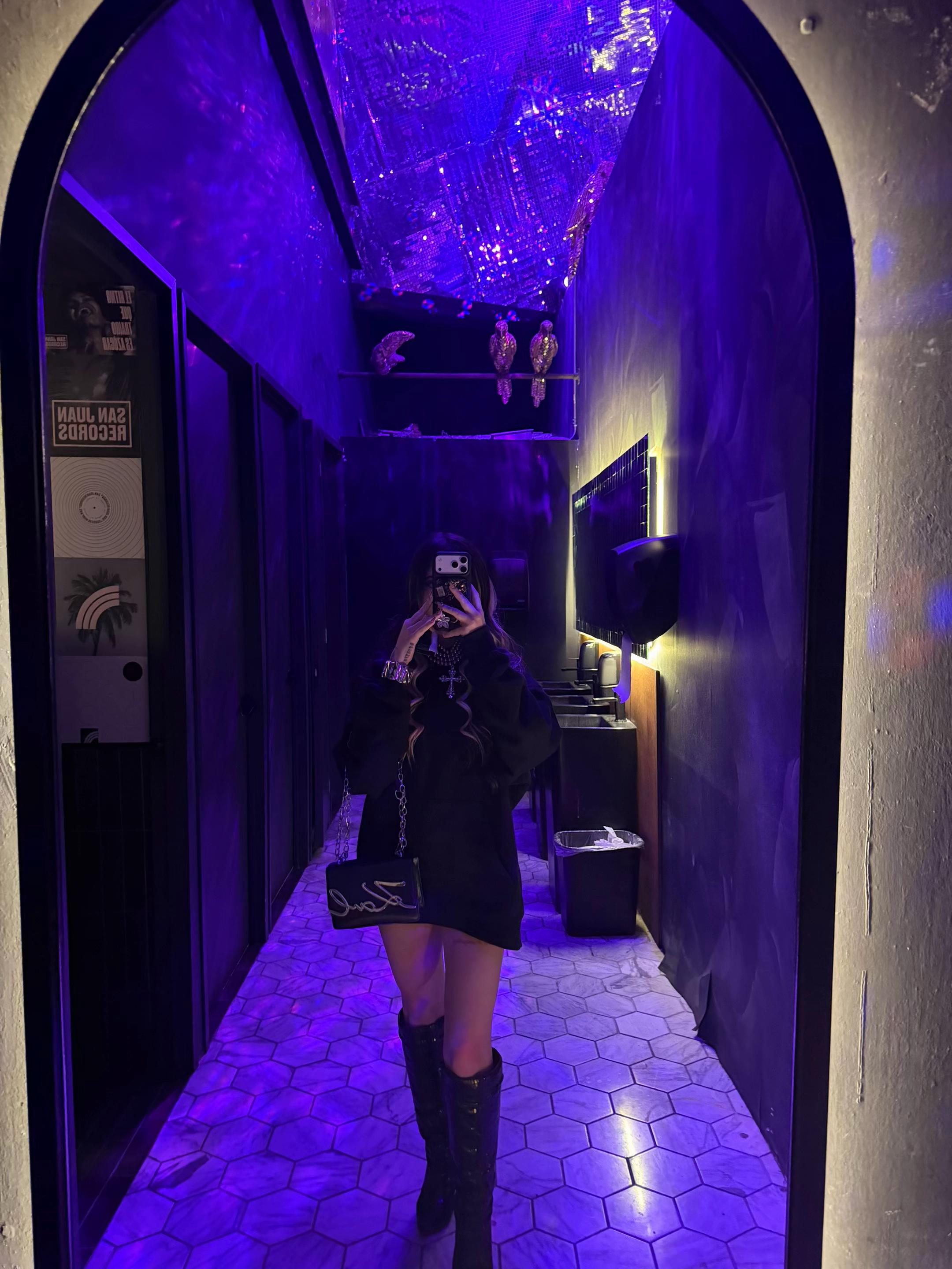 @Mal