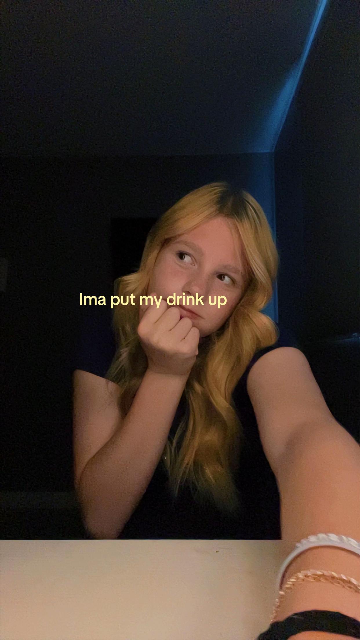 @💌𝓪𝔂𝓵𝓮𝓮𝓷🇨🇦