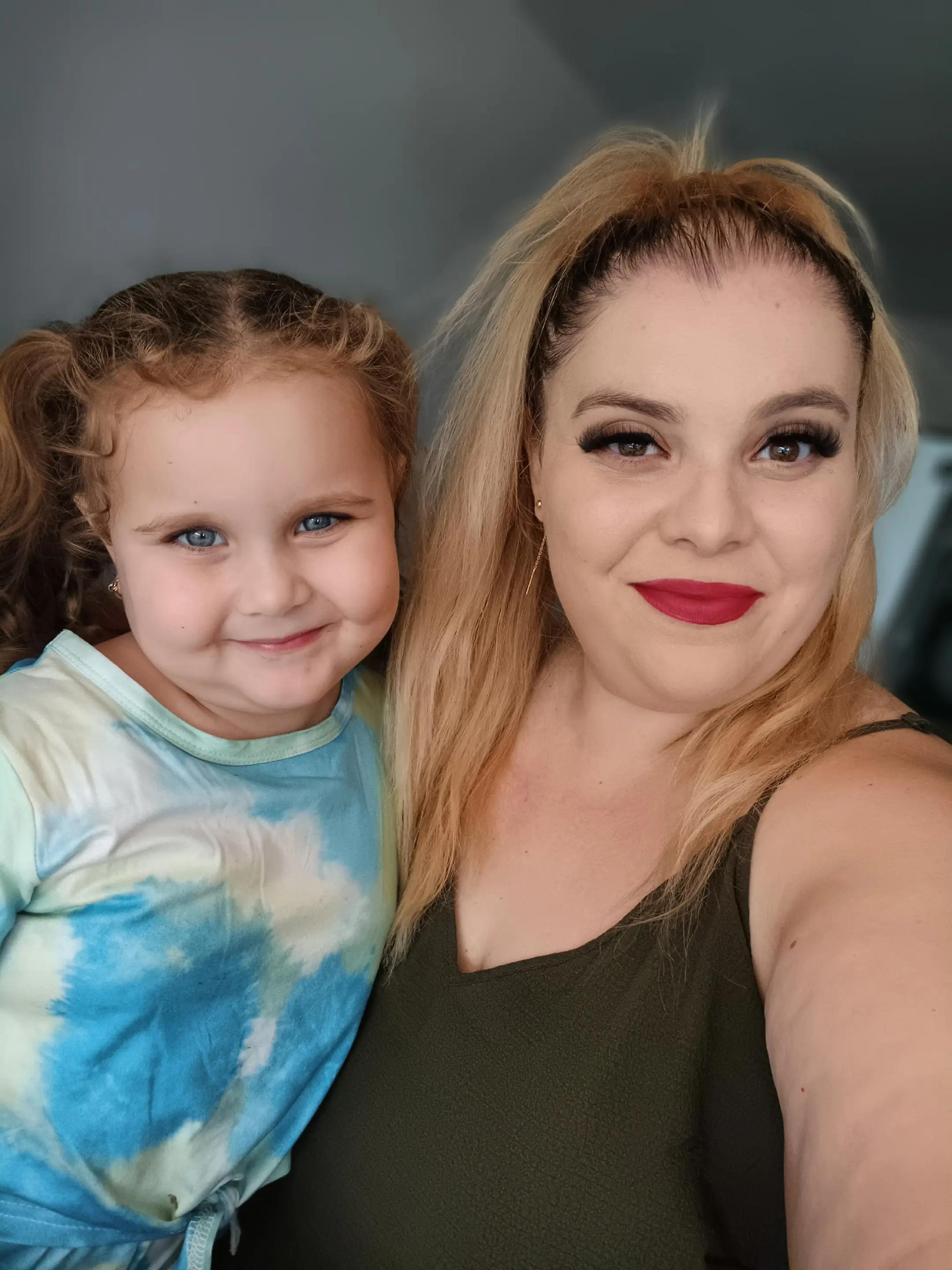 @Alina Maria