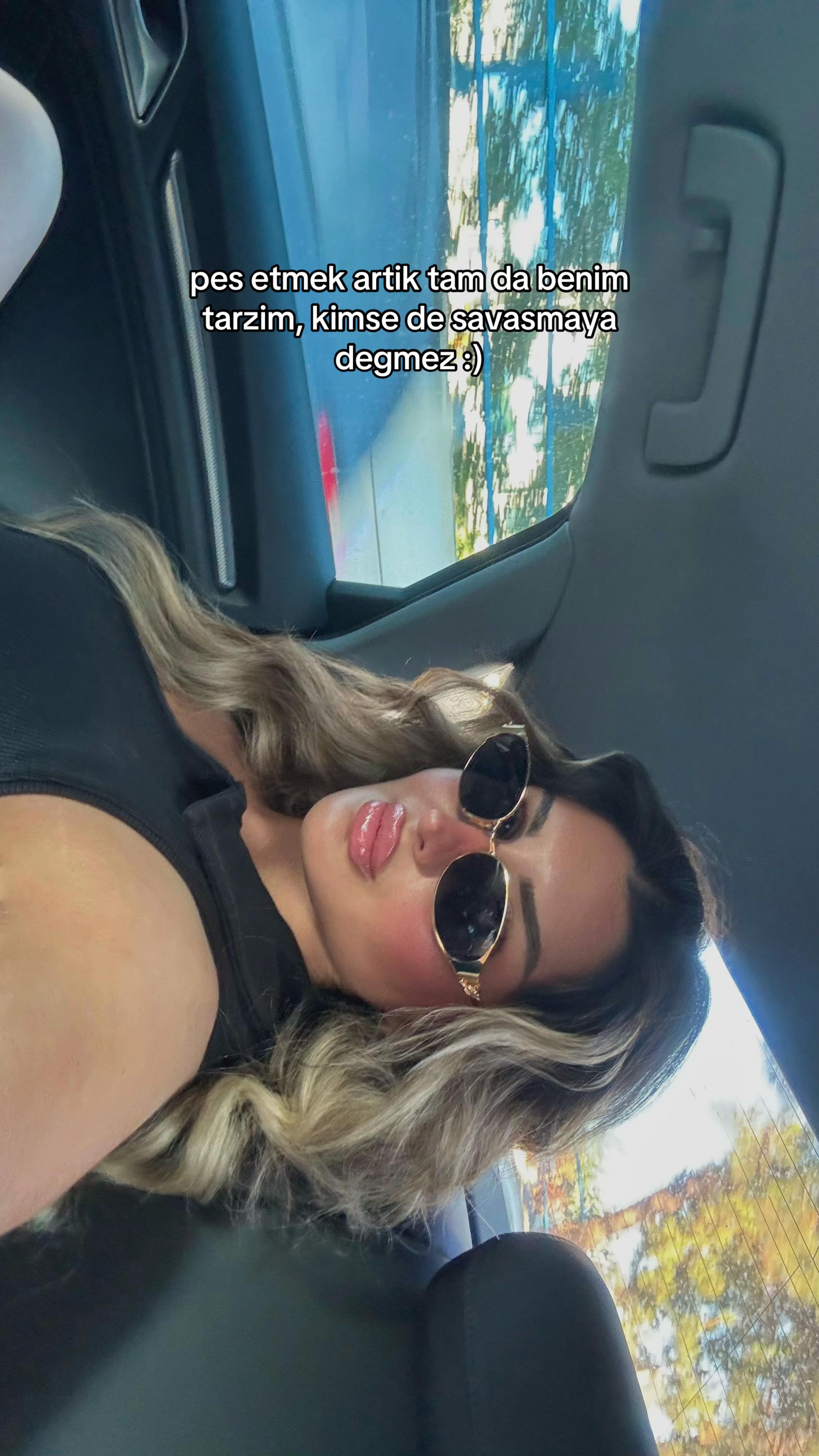 @𝓮𝓵𝓲𝓯