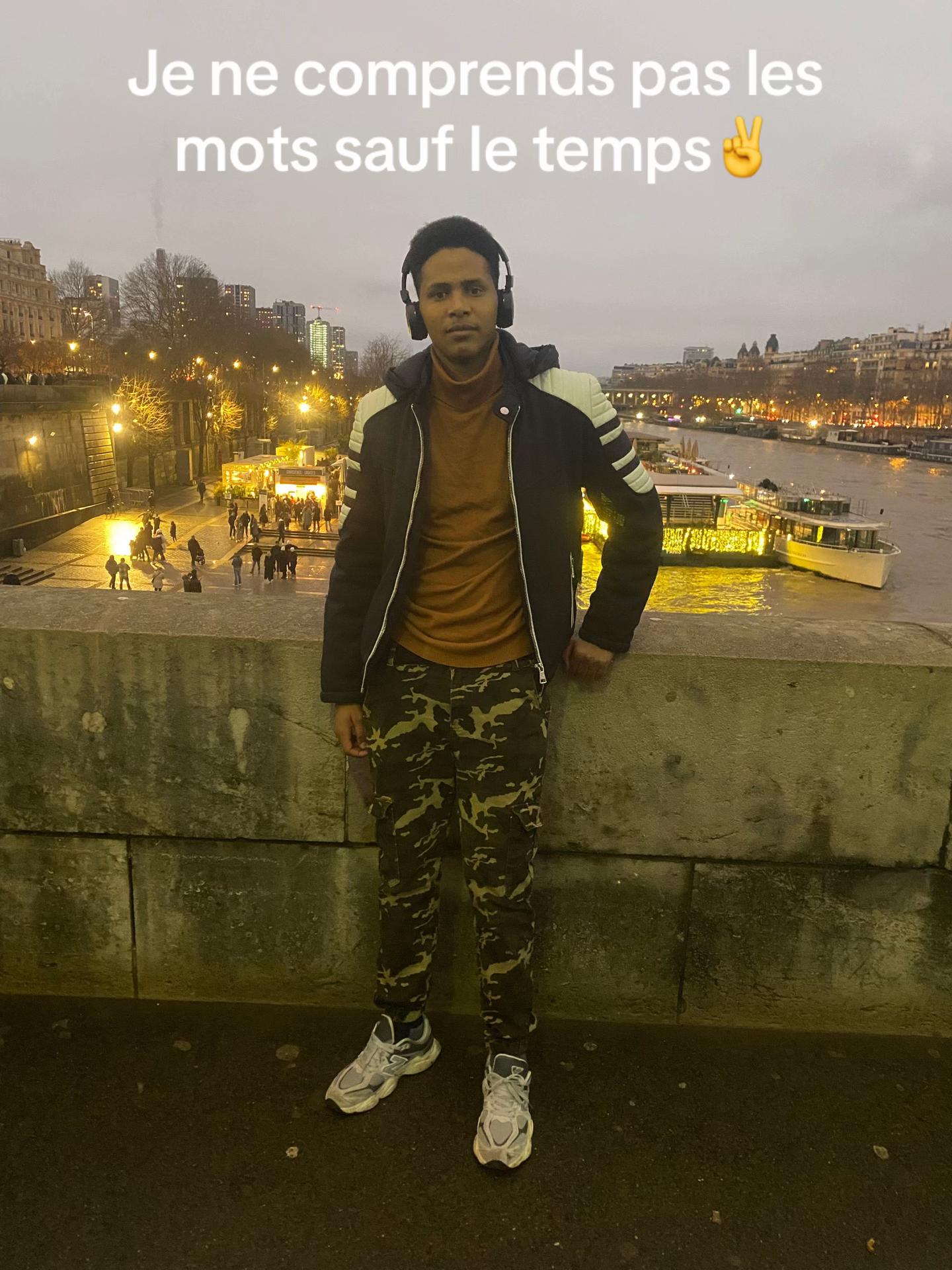 @Hussein. حسين