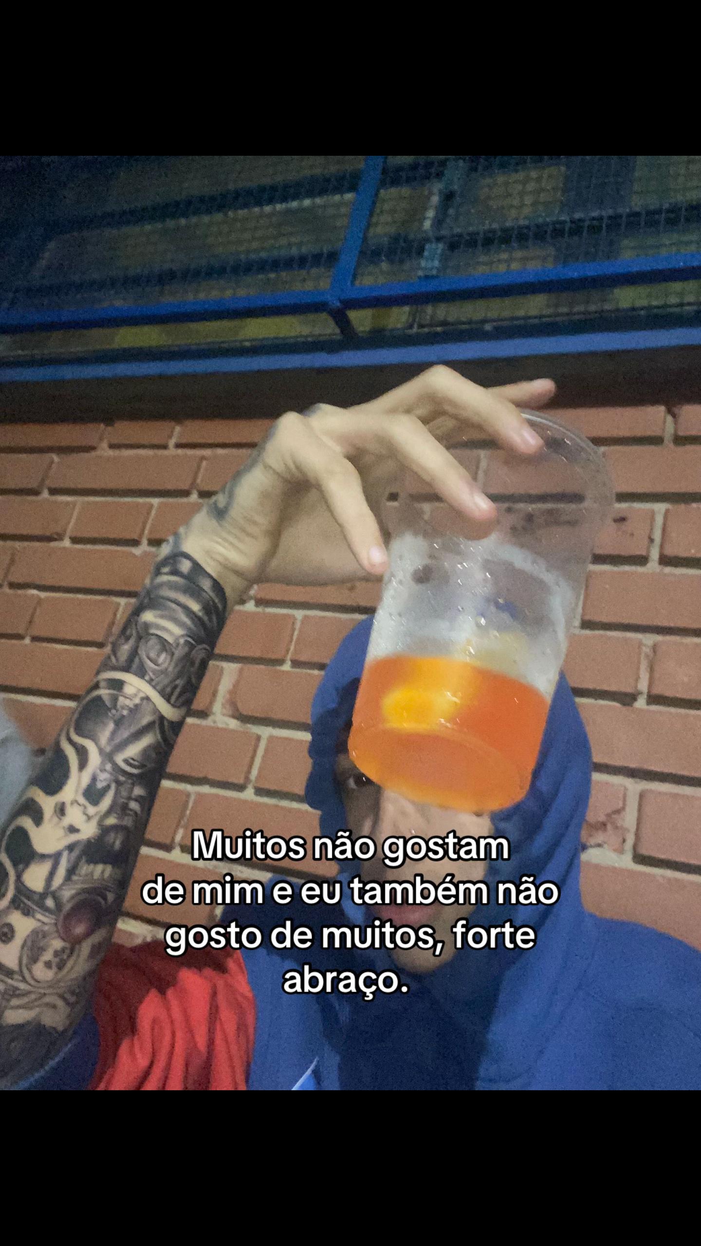 @oi sou eu, o alex🔝😇