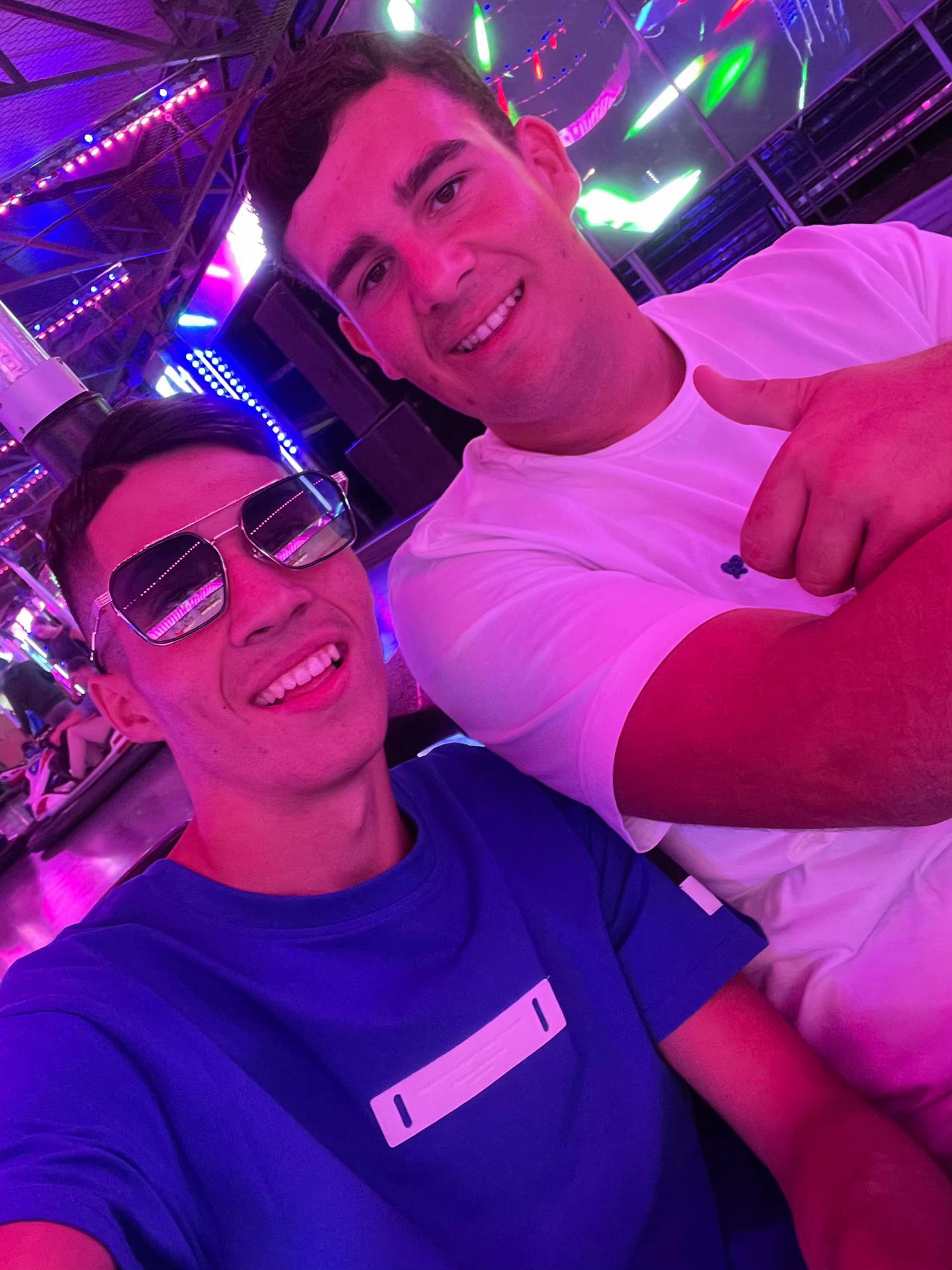 @Adri&aacute;n