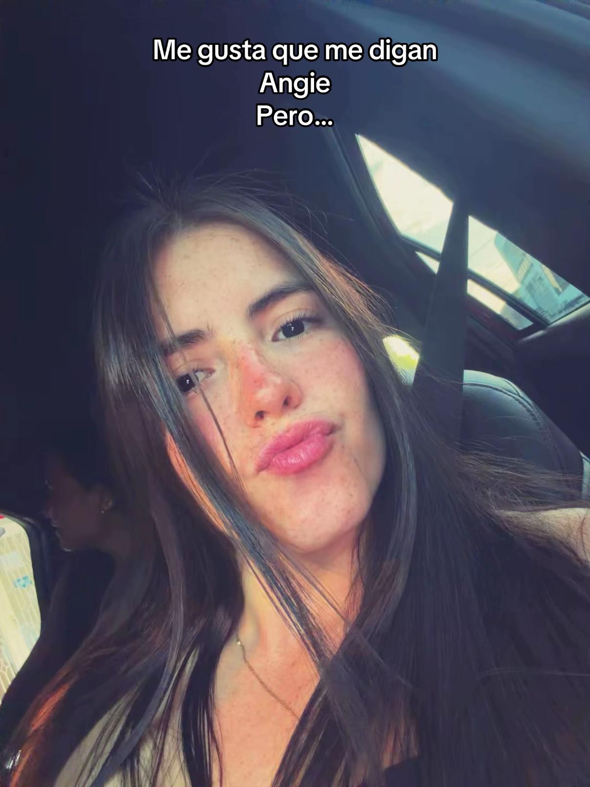 @Angie Pérez