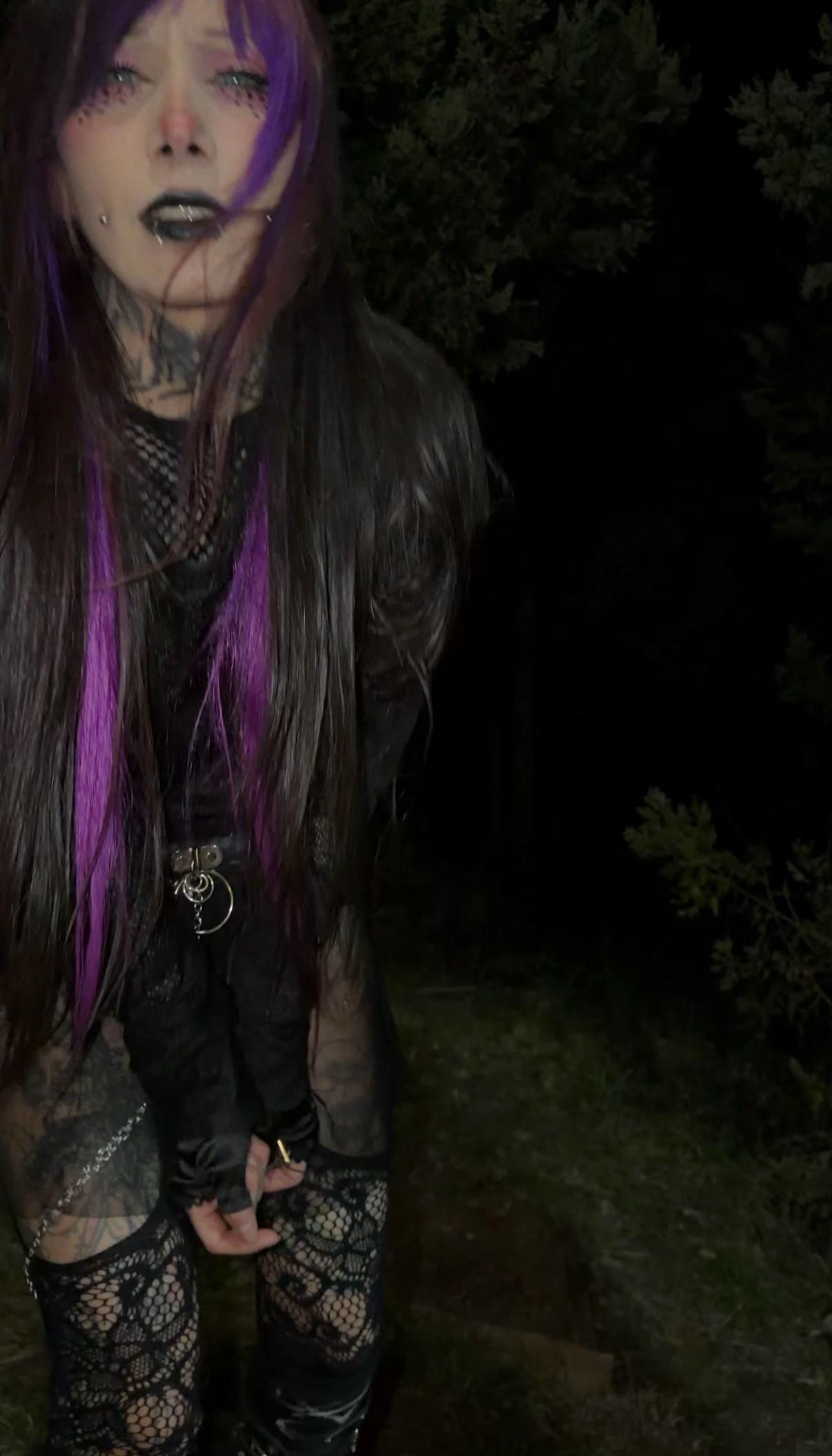 @🐰🖤