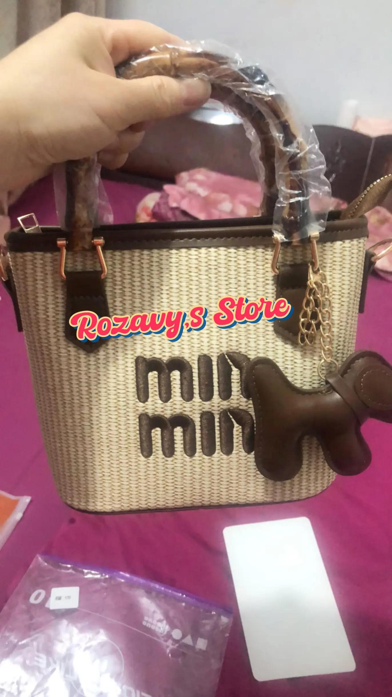@Rozavy's Store