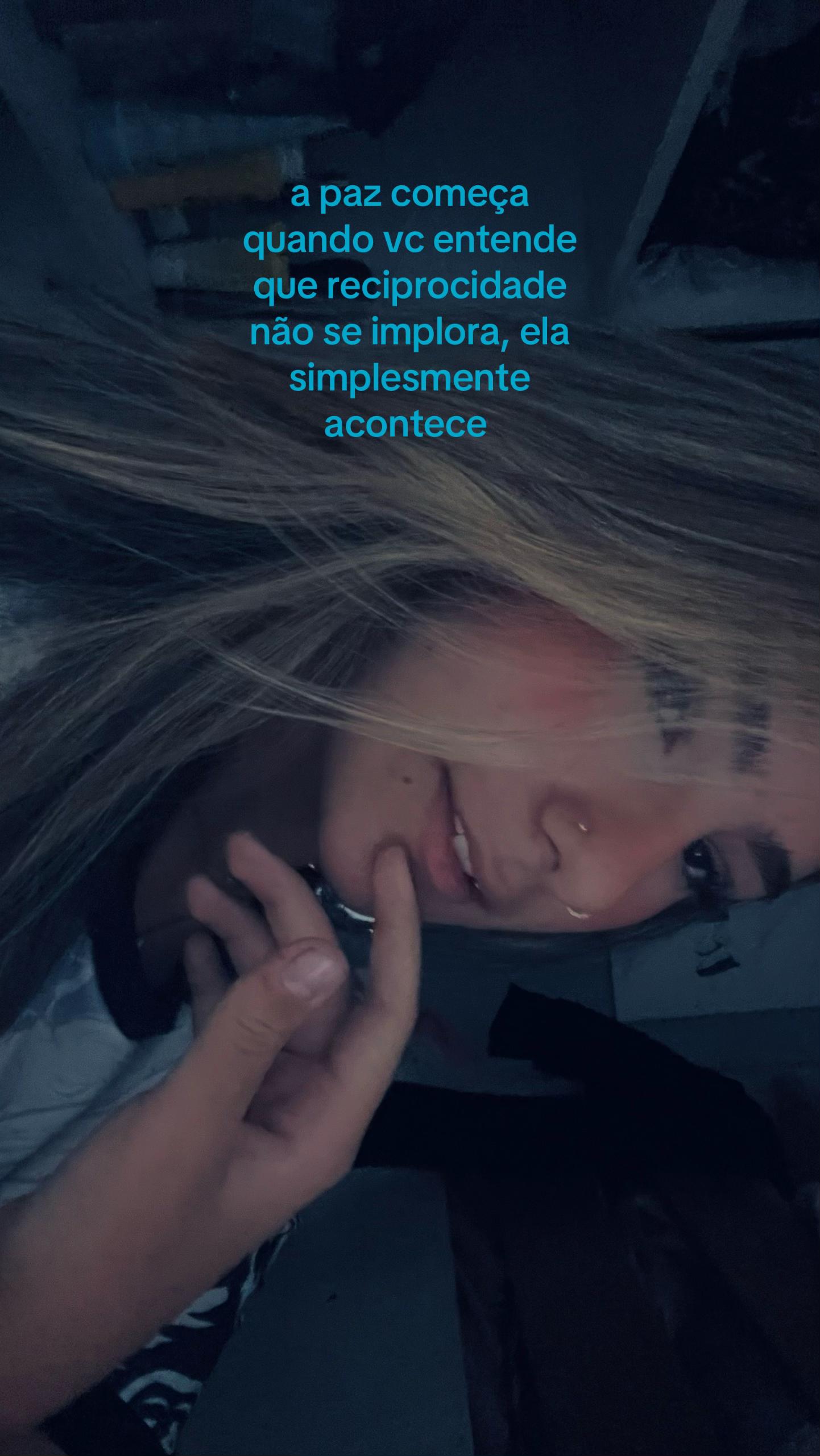 @larissa