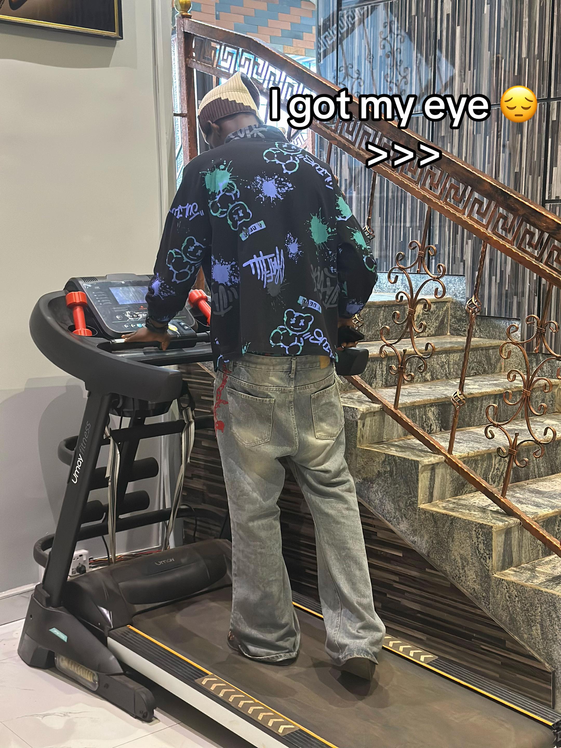 @ 🅱️ Ǔ - KI Ñ G 001 