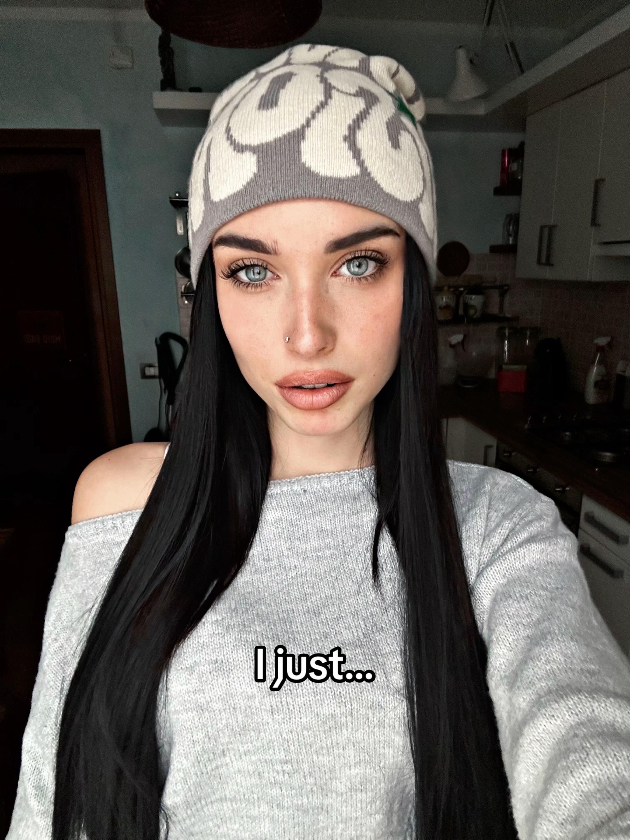 @𝑽𝒂𝒍𝒆𝒓𝒊𝒆