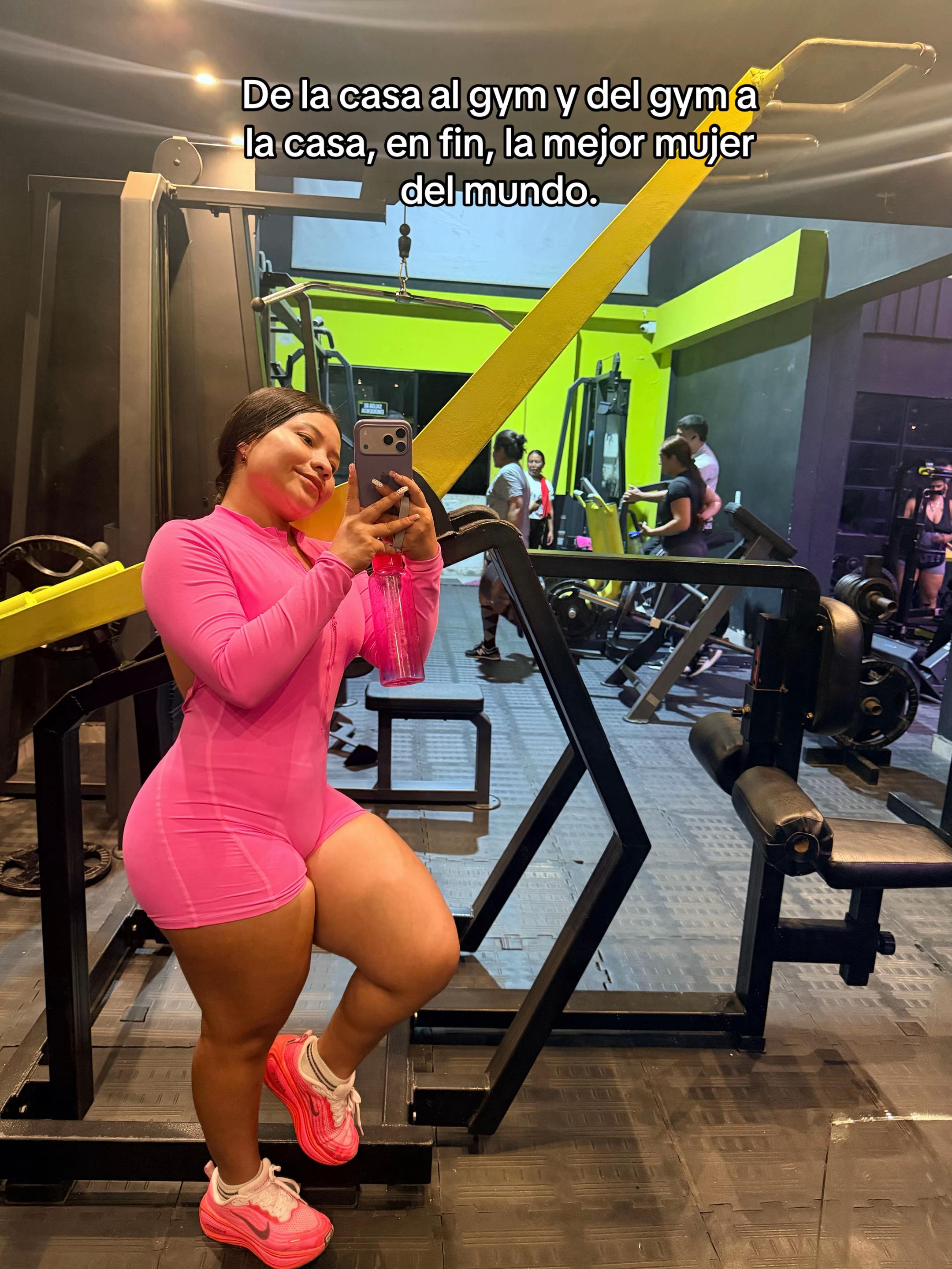 @Mónica Zambrano