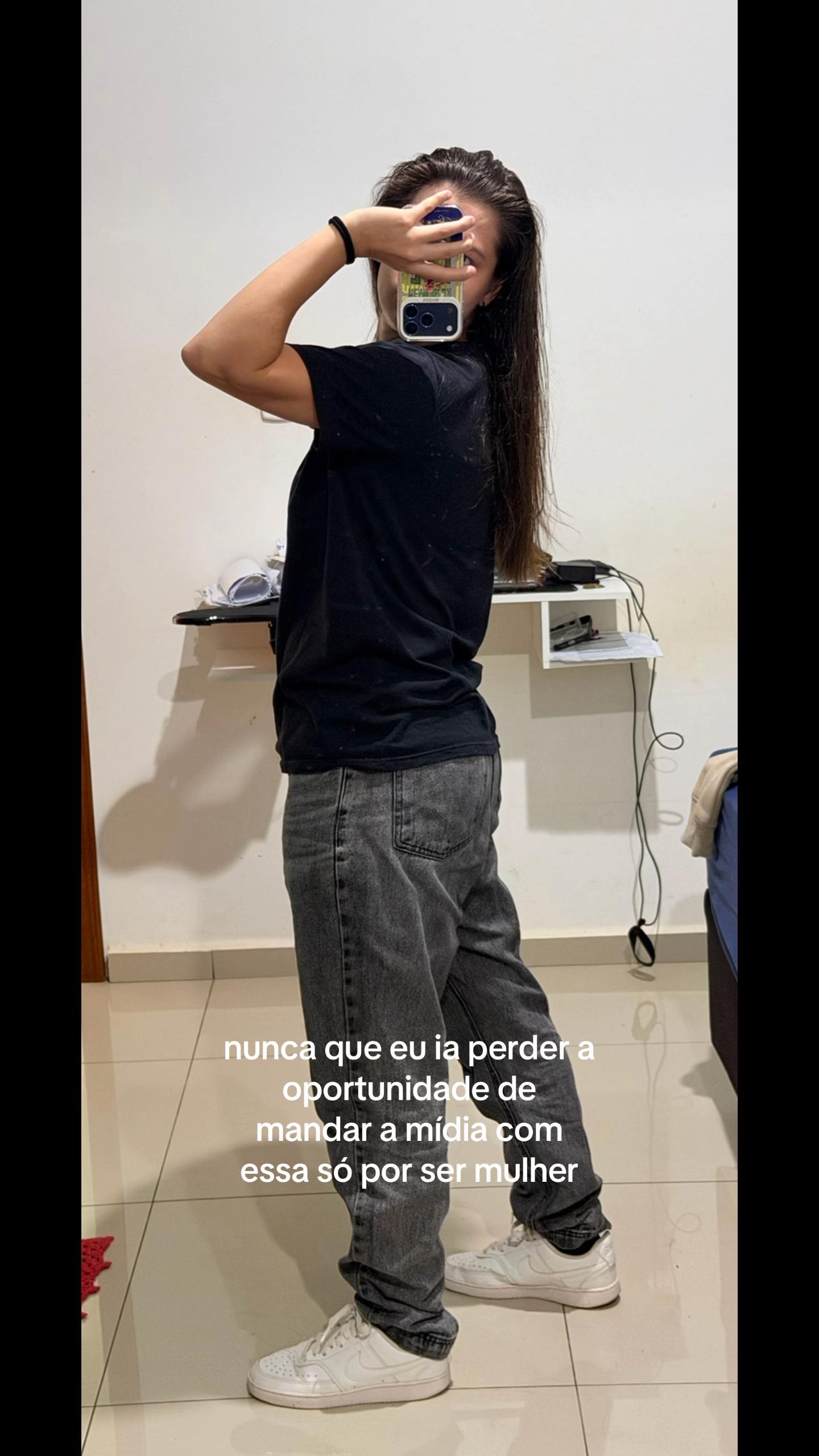 @camilaborghi 🌻🏳️&zwj;🌈
