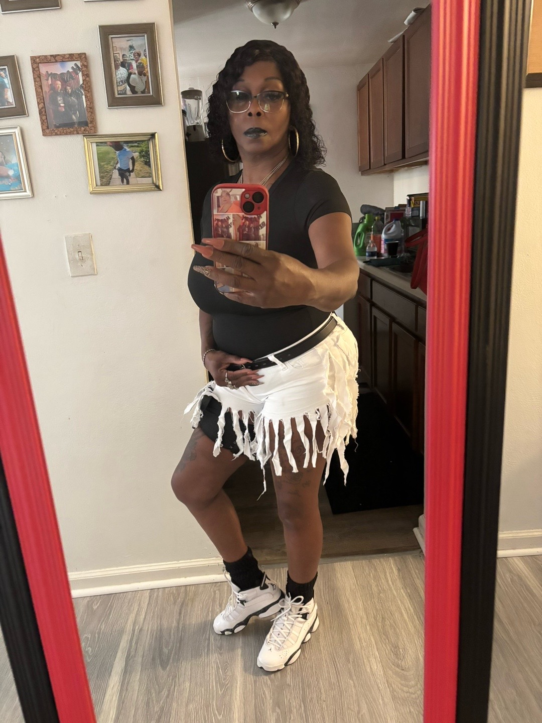 @Elaine Lewis855