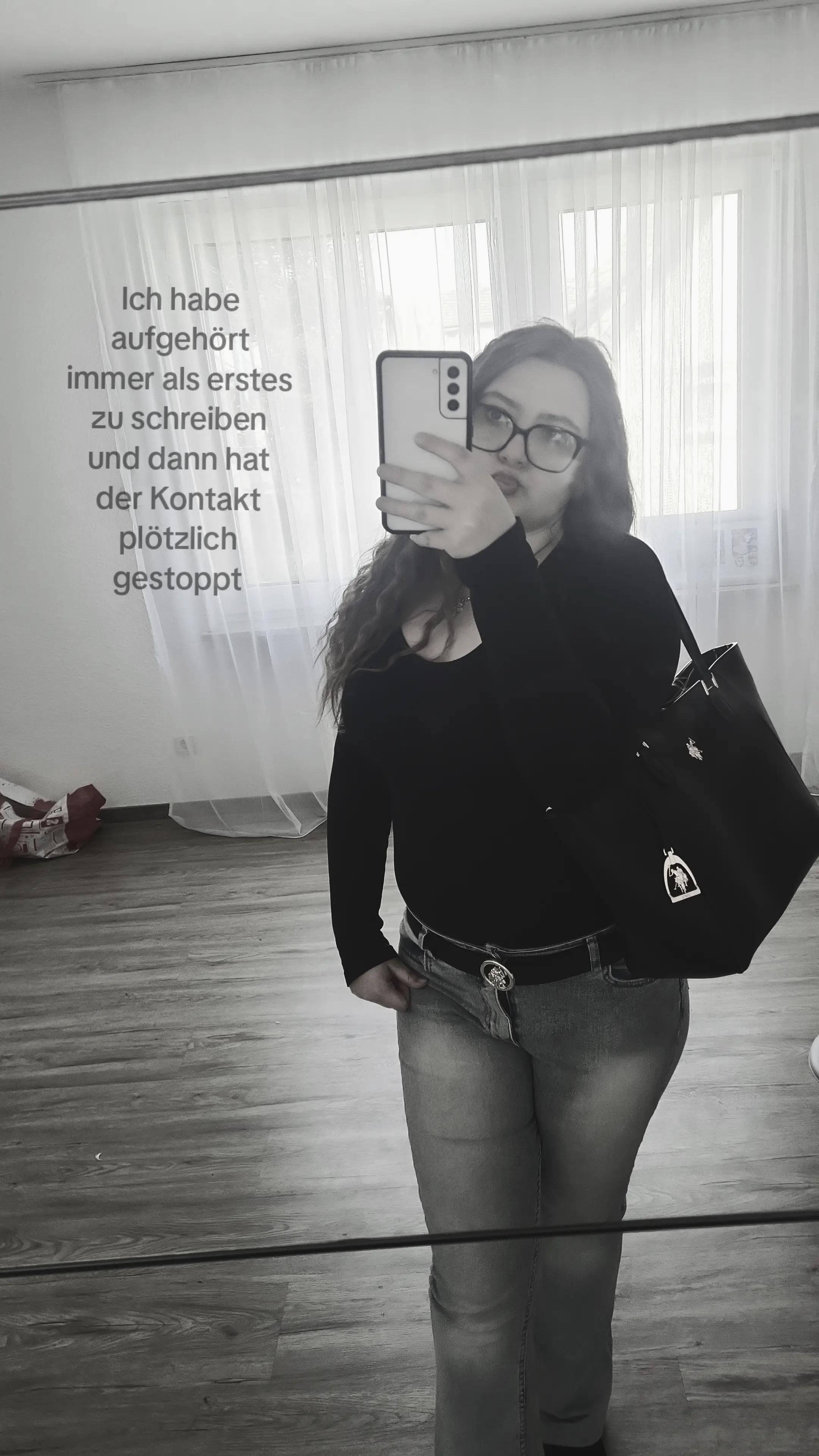 @𝓚𝓪𝓻𝓸🦢