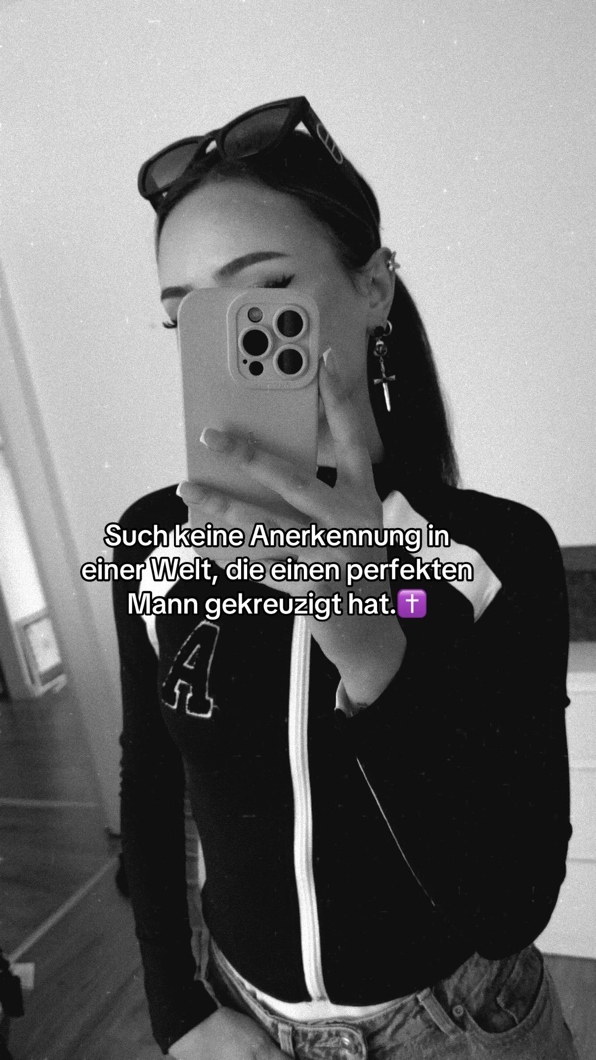 @𝕔𝕣𝕚𝕤𝕤𝕪 ♱🕊️