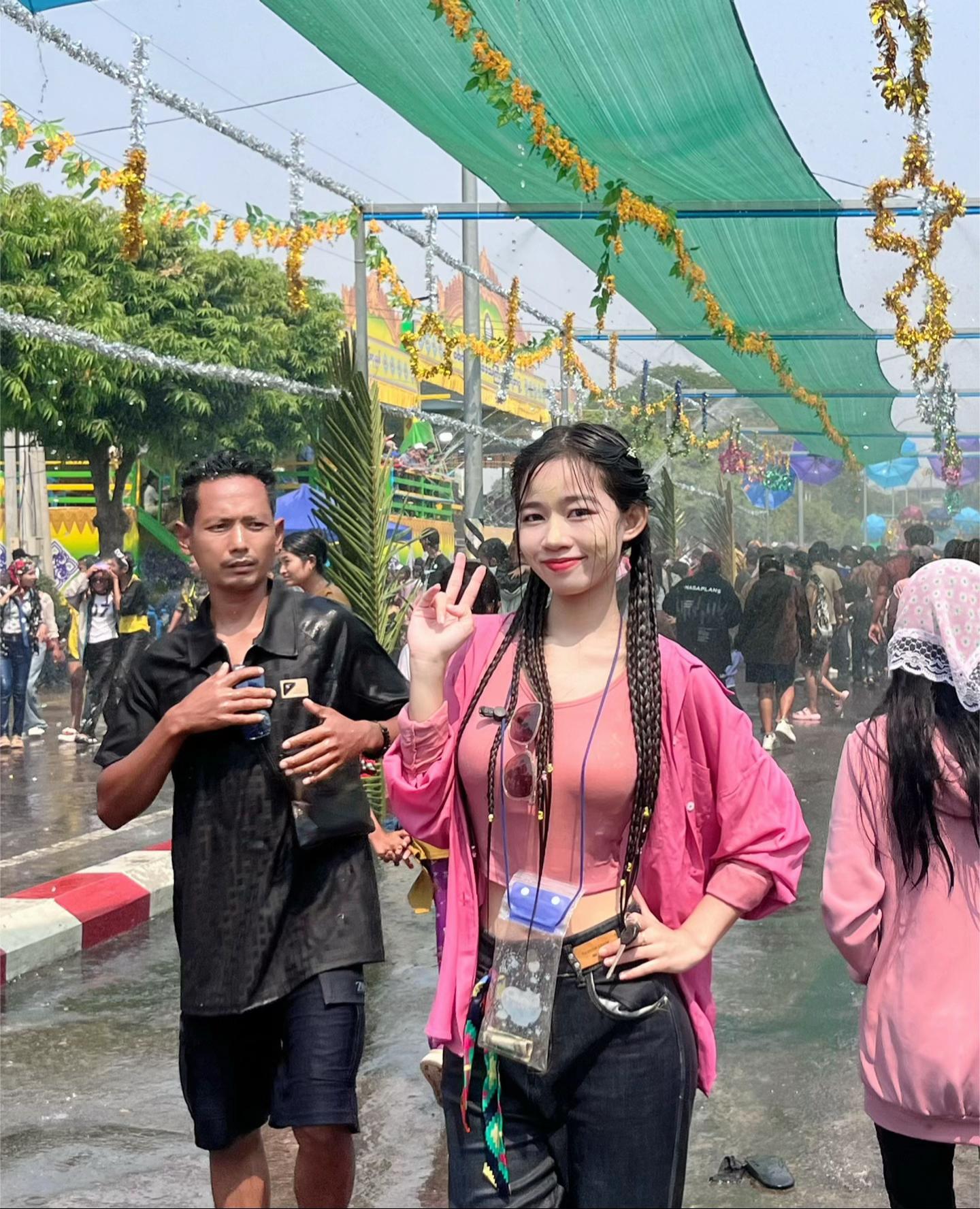 @Hsu Shwe Yi Tun♐