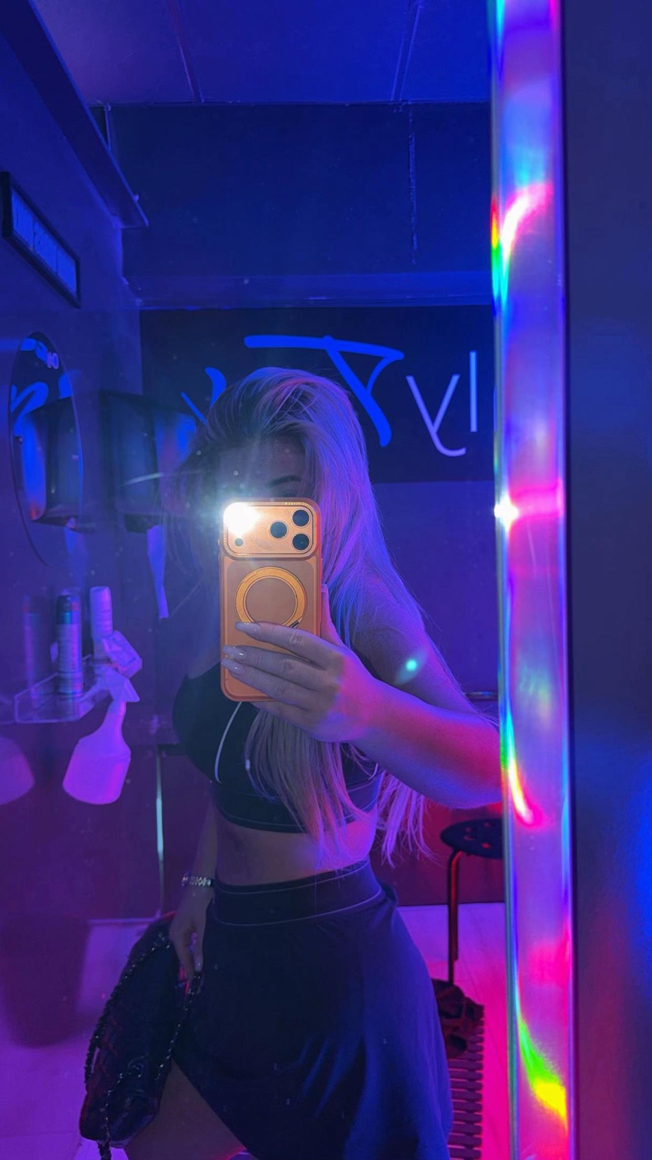 @mia.j.whelanx