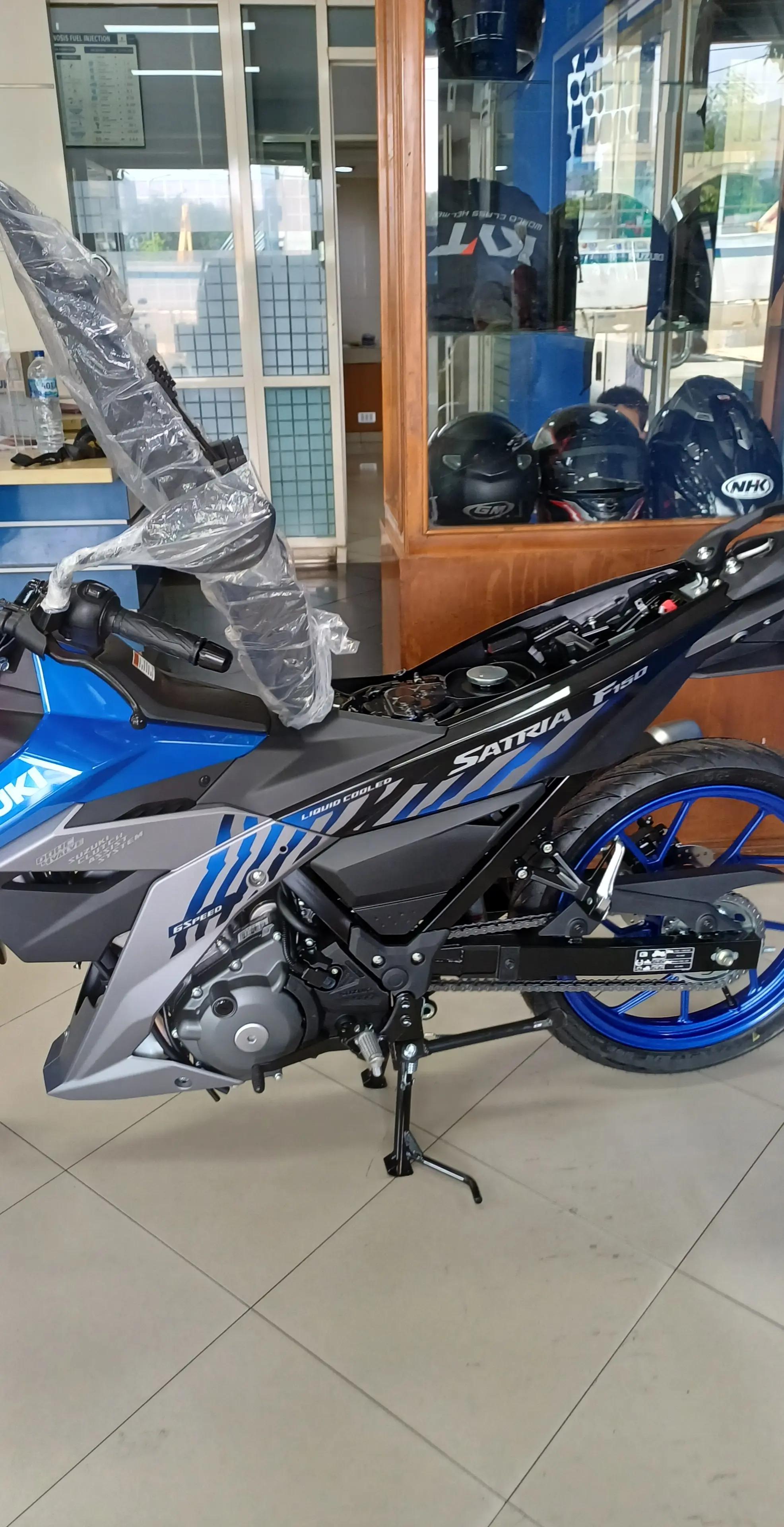 @suzuki hayam wuruk