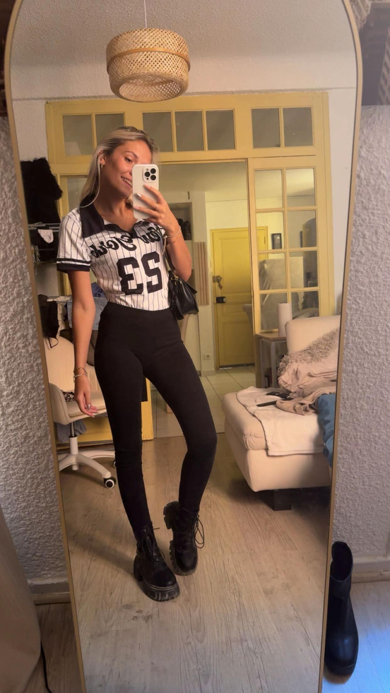 @🏝️🥥✨𝙾𝙷𝙰𝙽𝙰 🏴☠️💦🏝️