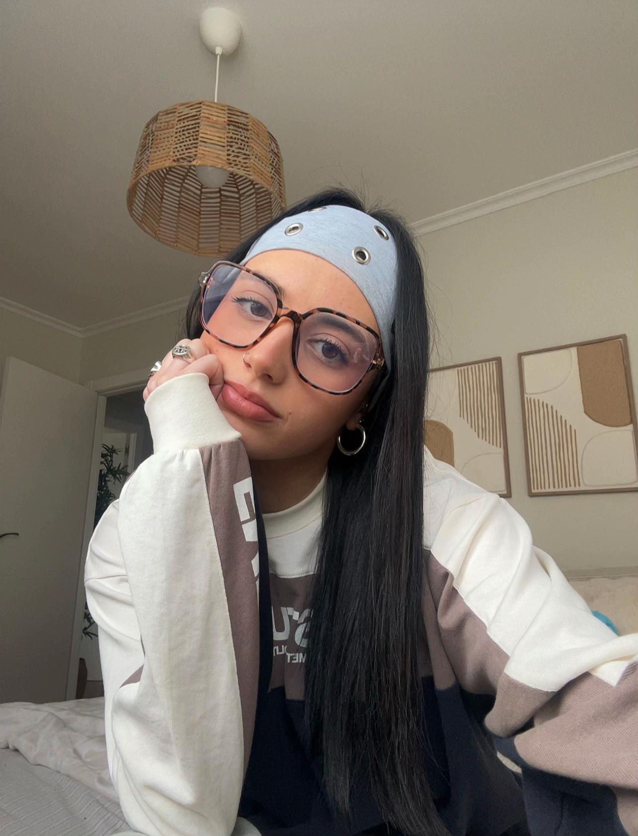 @Luc&iacute;a🦦🤓🍒