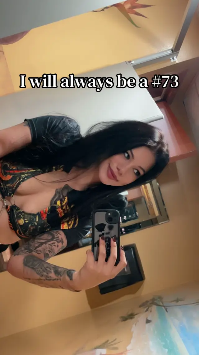 @Lizzy G 👑🔥