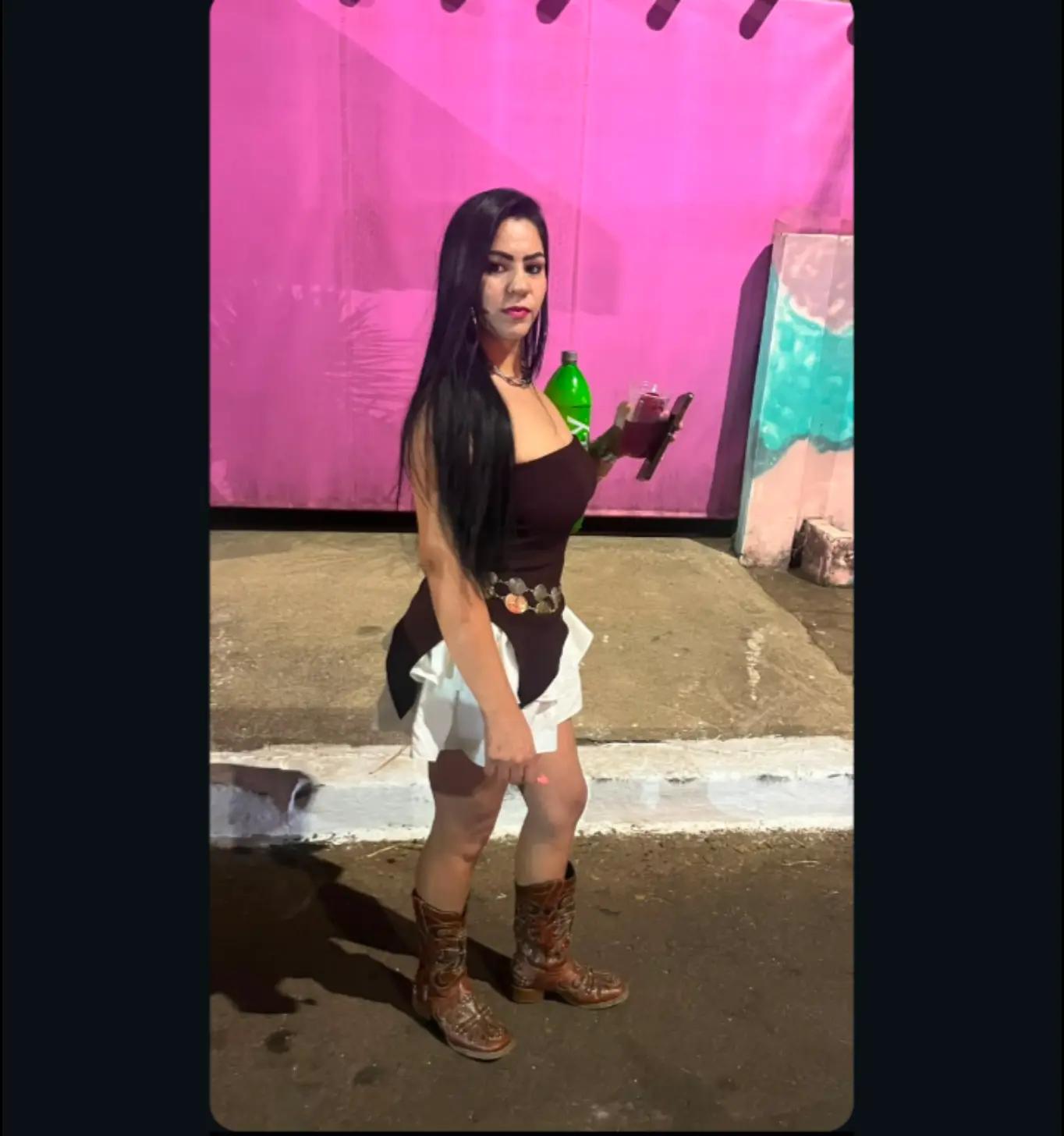 @Alessandra Rosario