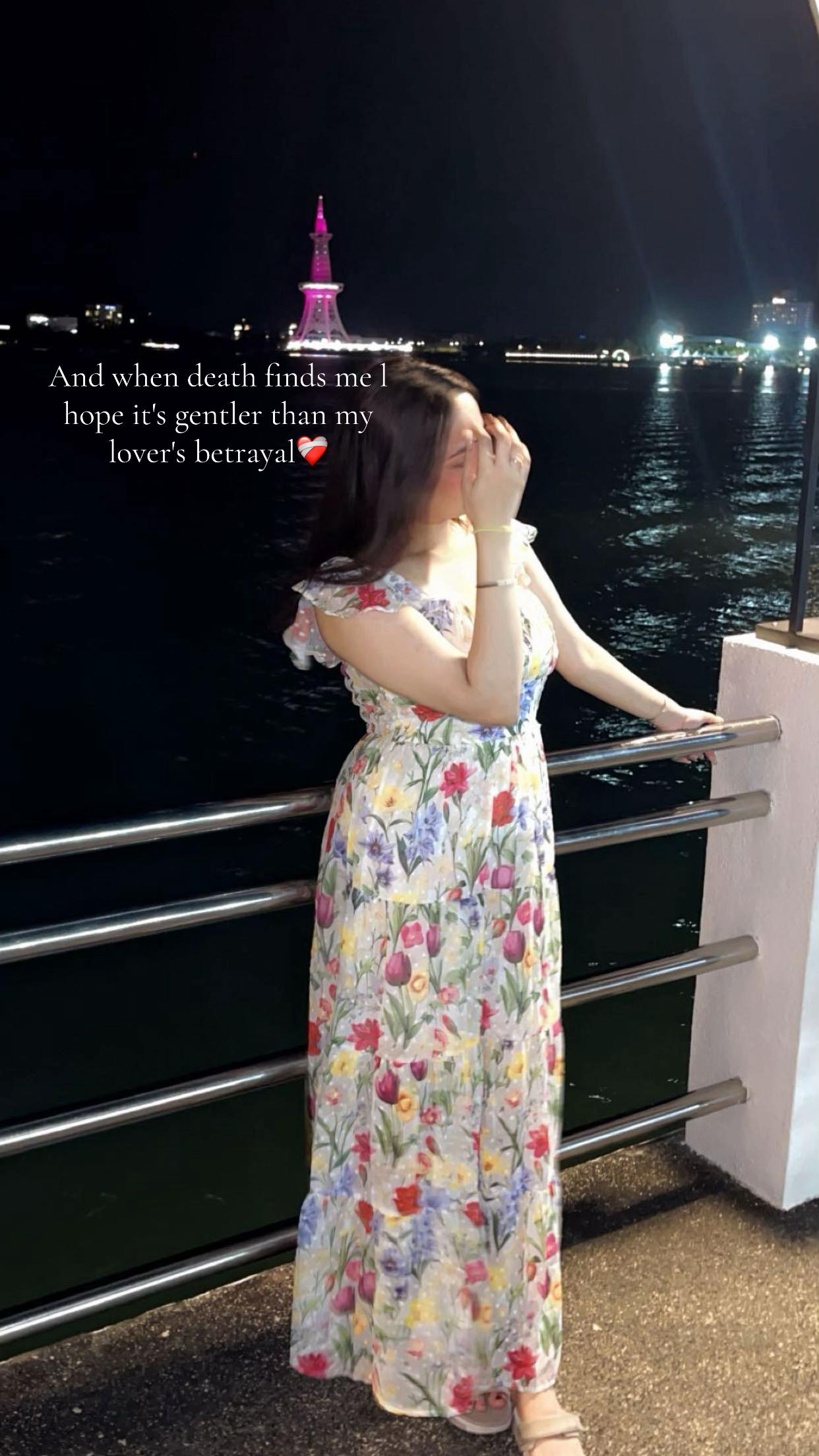 @Arooojiii