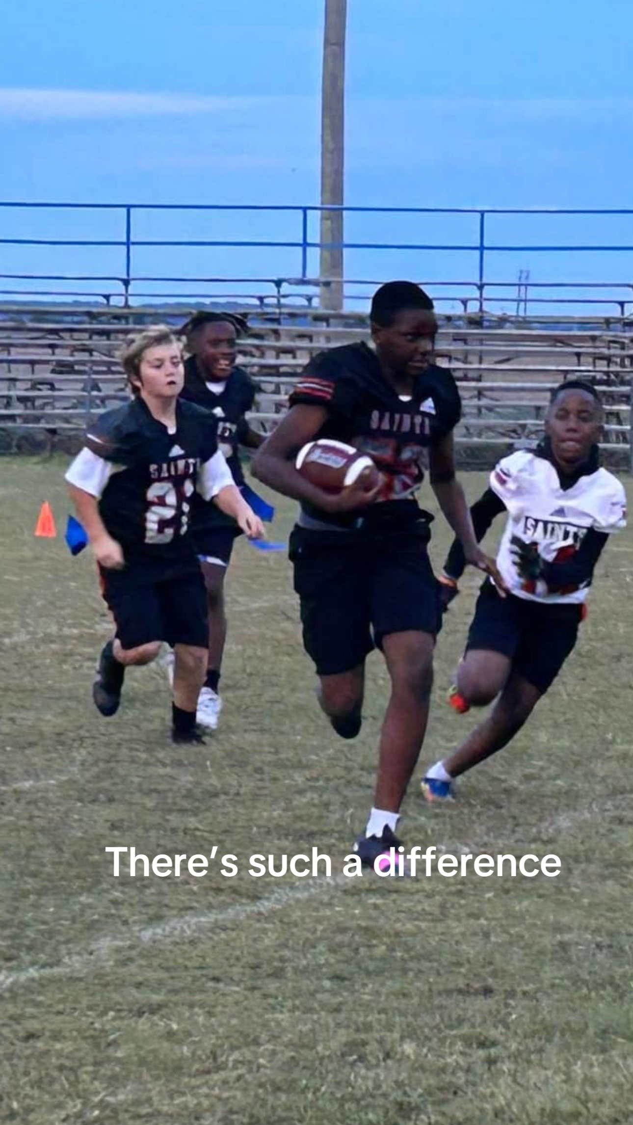 @,🏈🏀⚾️.