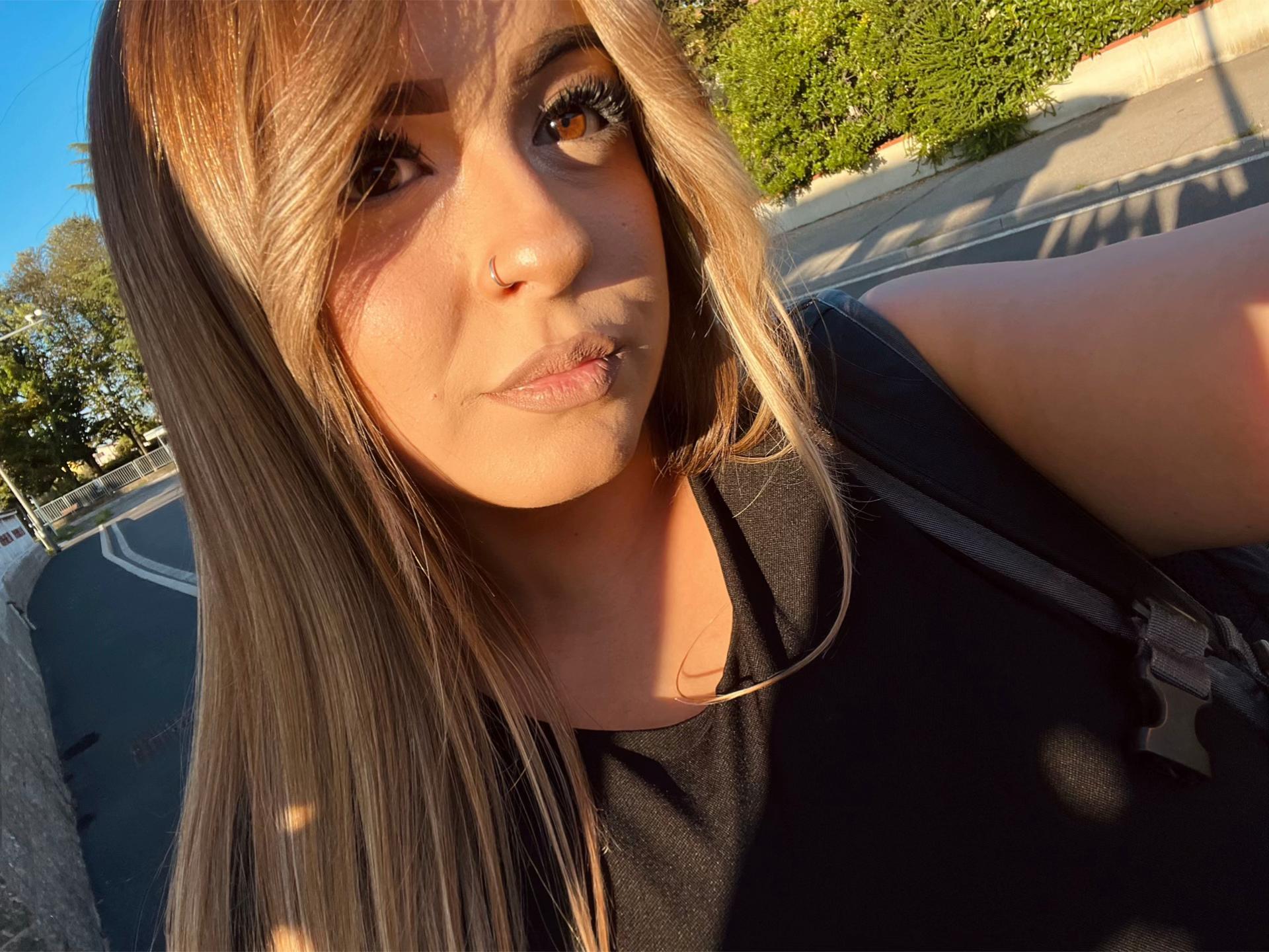 @mari