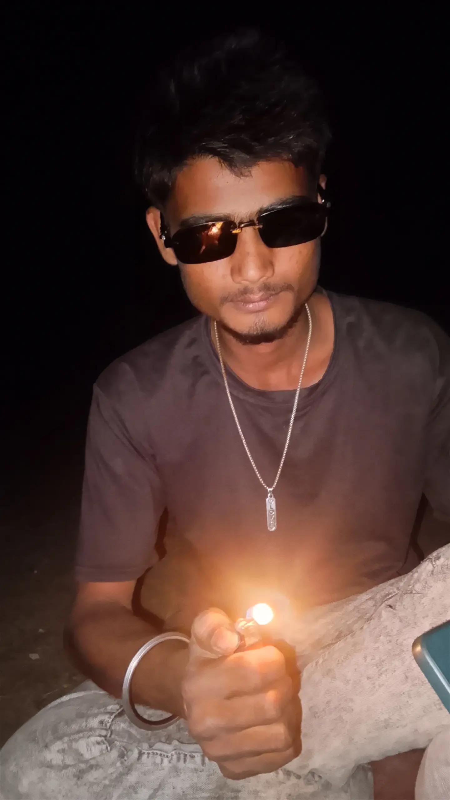 @Yadav __Brand01