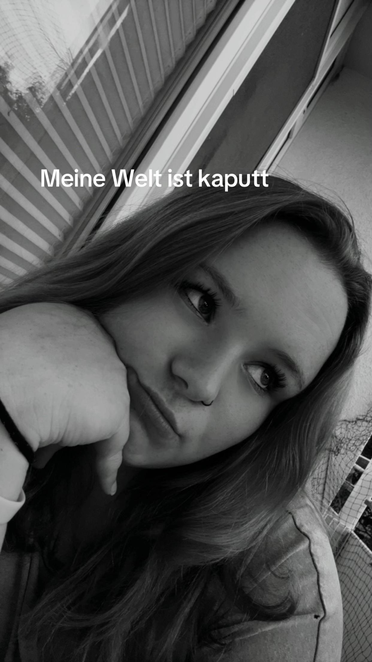 @leony