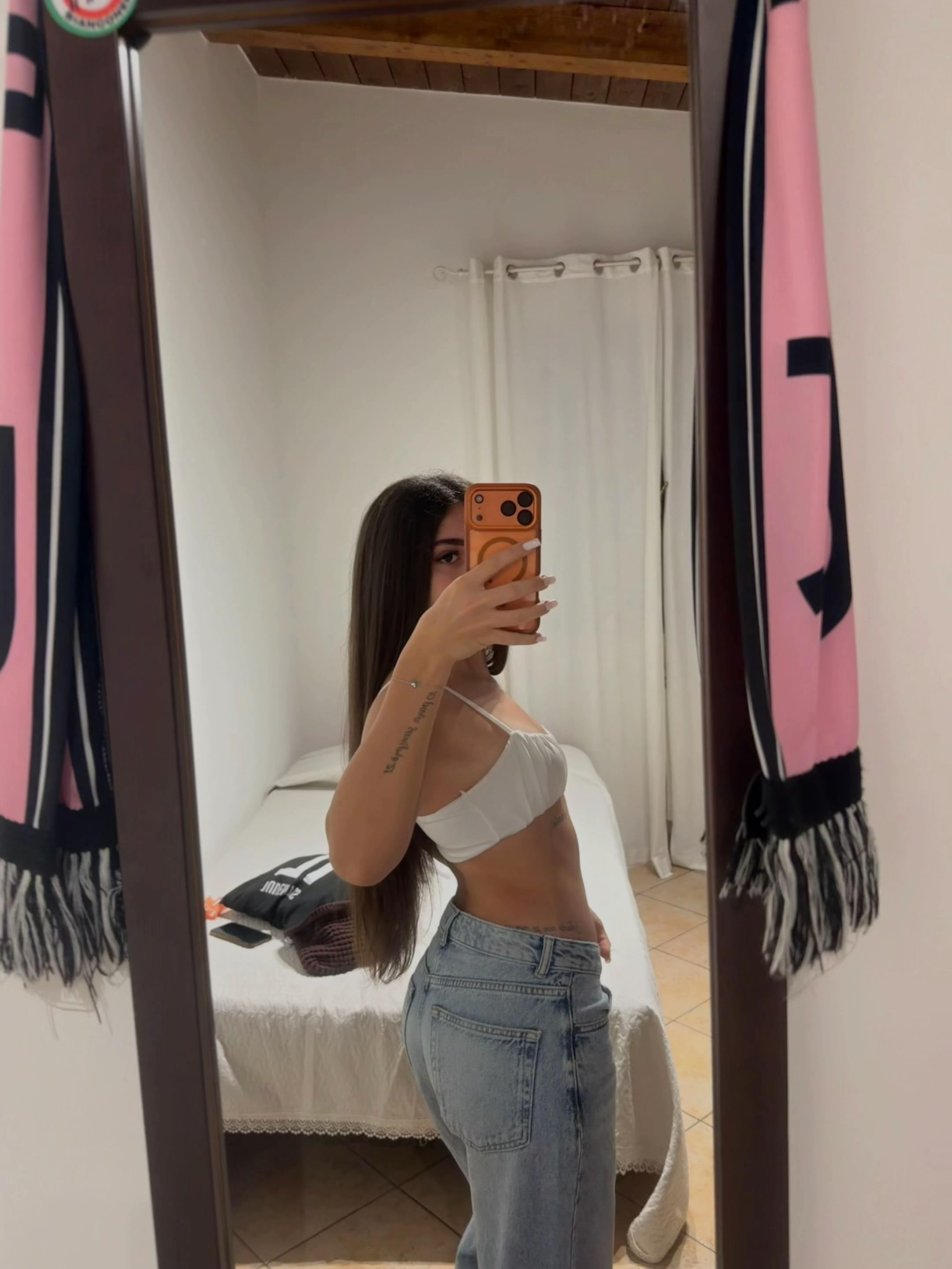 @F E D E👸🏻