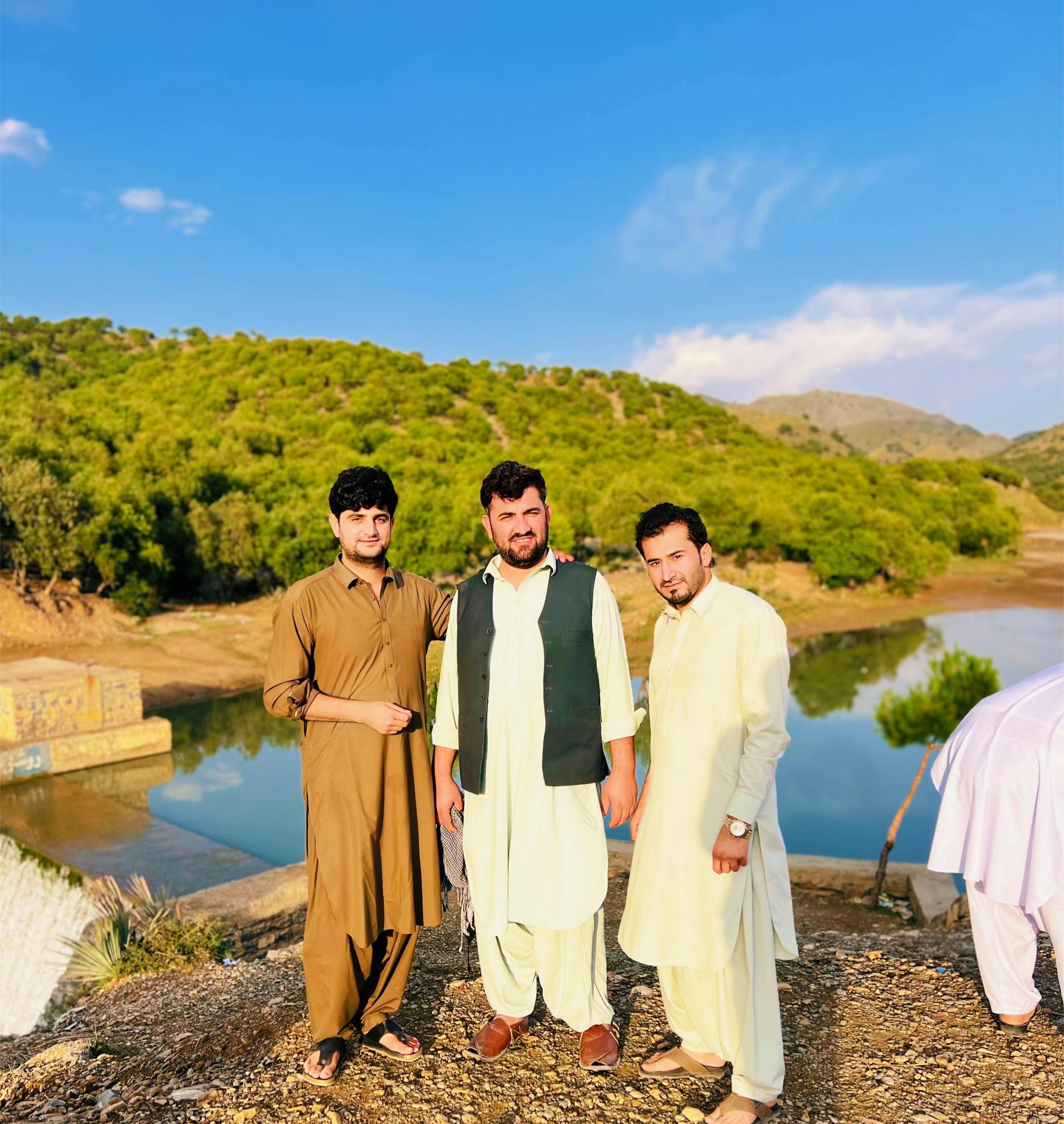 @Nisar Noori