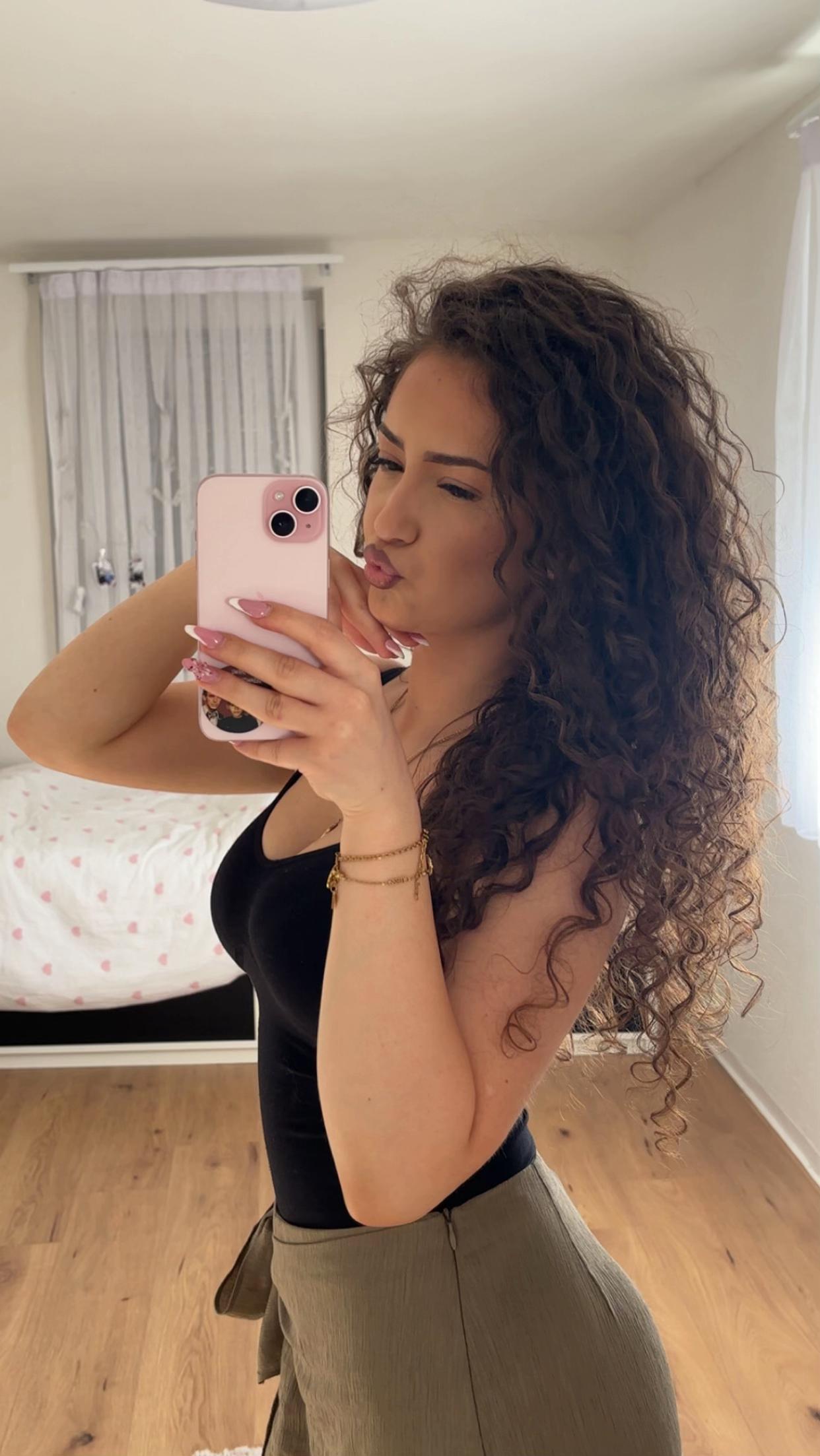 @🇦🇱