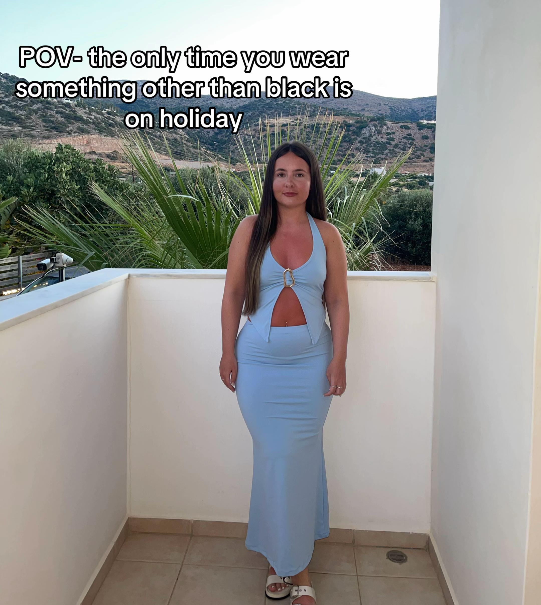 @hollyshaw_x