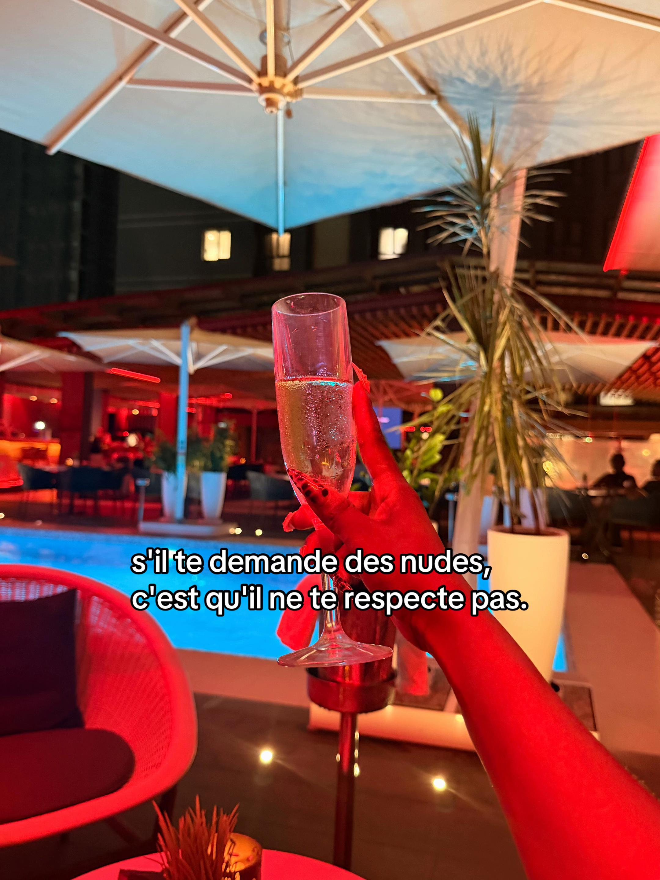 @Chrischou🧸🇨🇲🎀🇨🇫💜