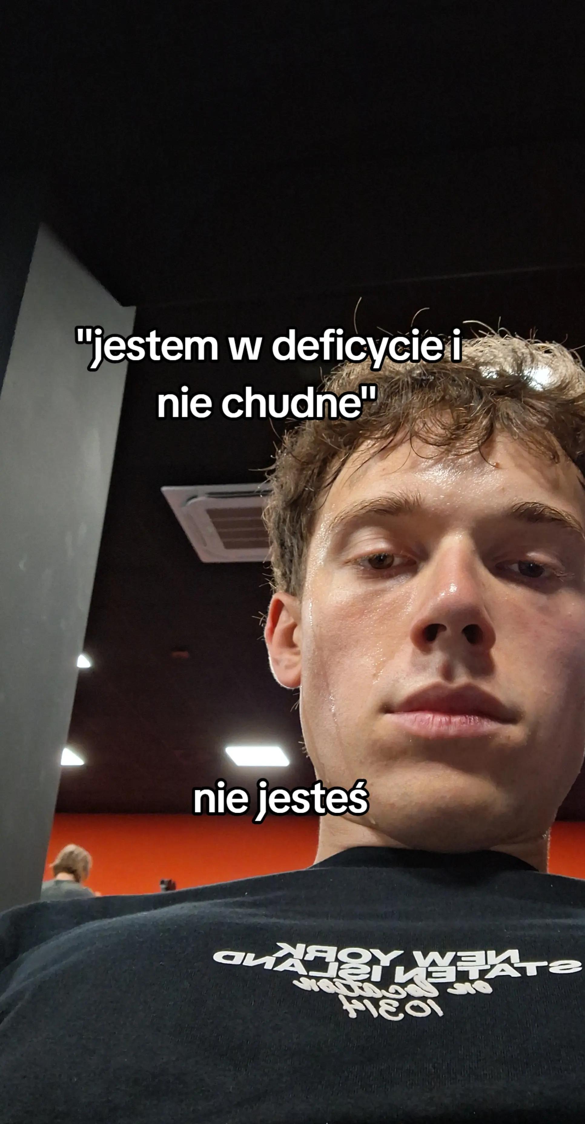 @Adrian | IG 0adrian7_