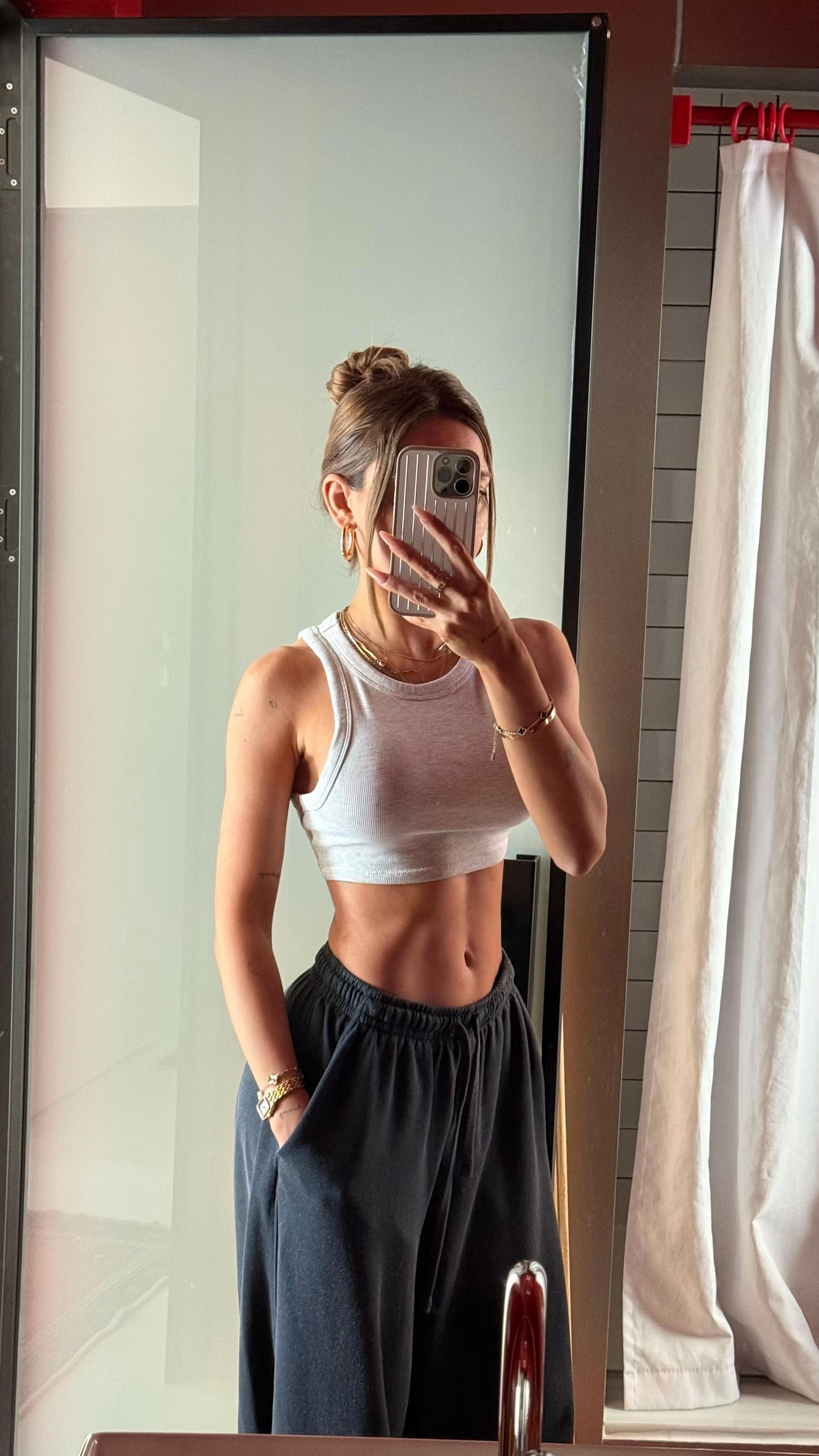 @Mervozkn