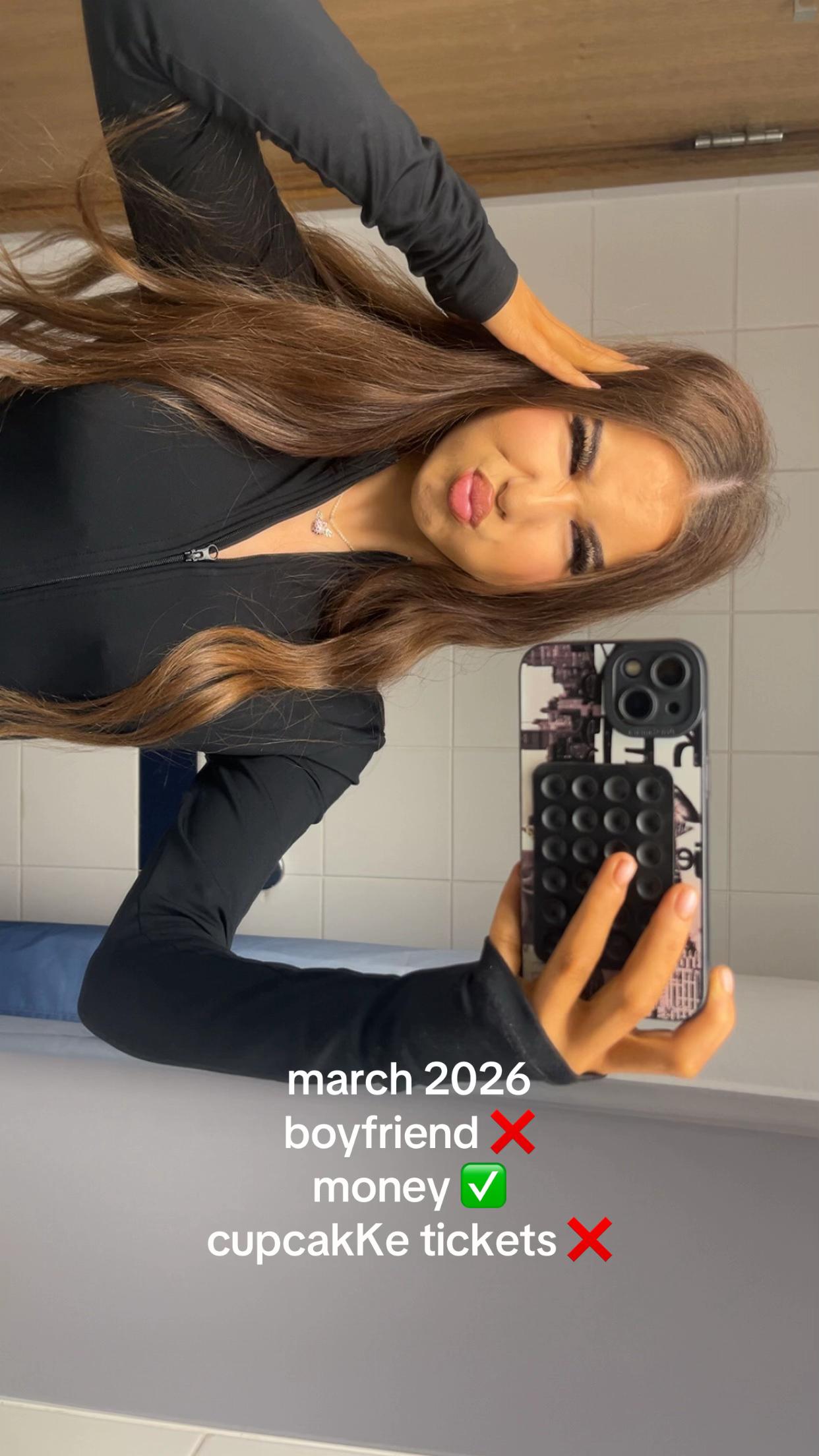 @𝐢𝐧𝐝𝐢𝐚❦