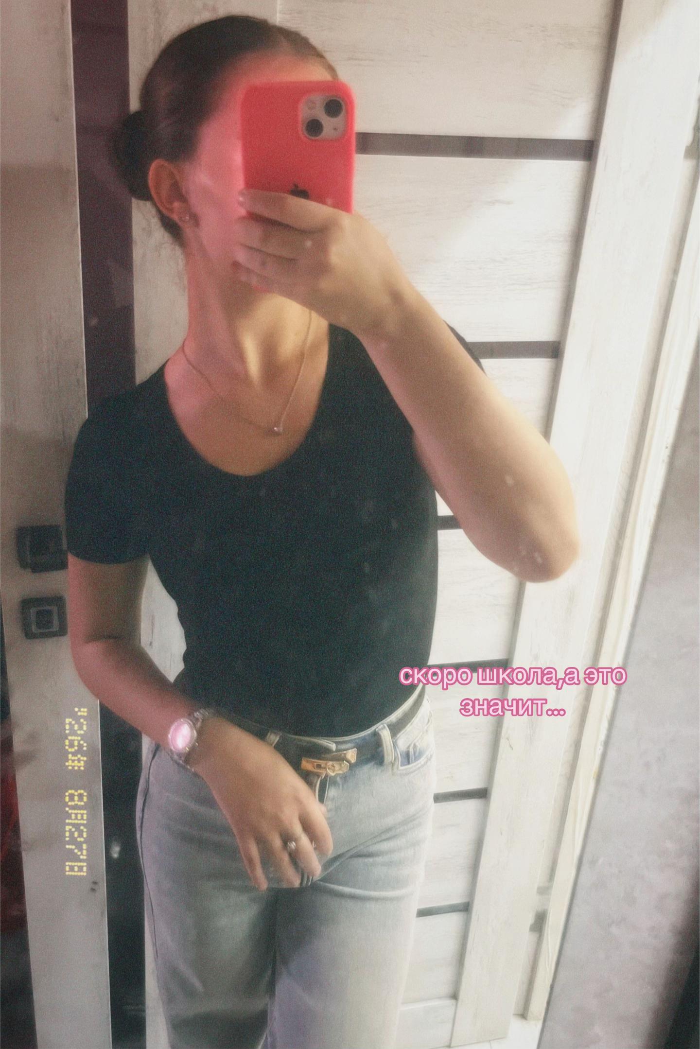 @𝑹.