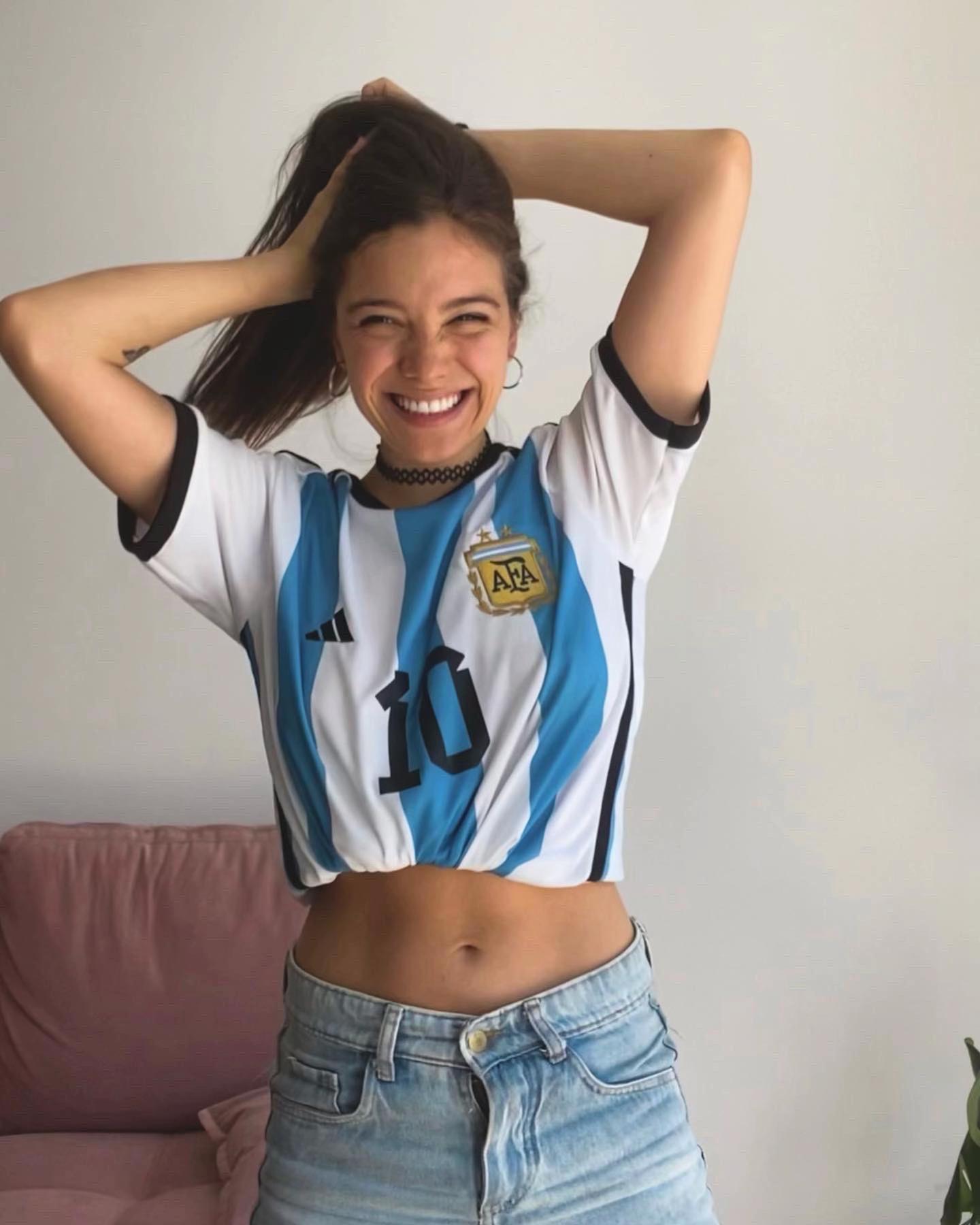 @Carrrr