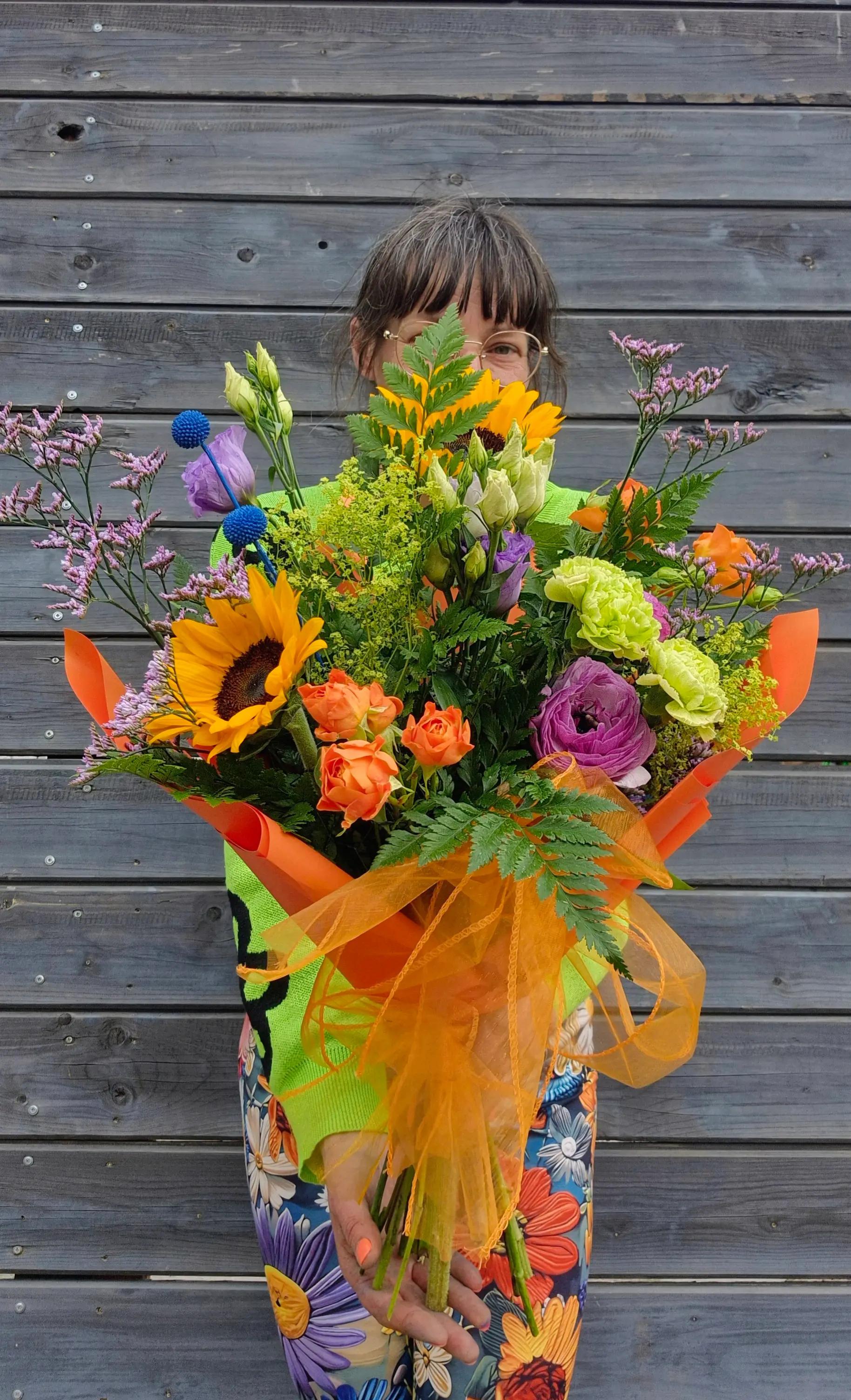 @Dancing Florist Ławeczka